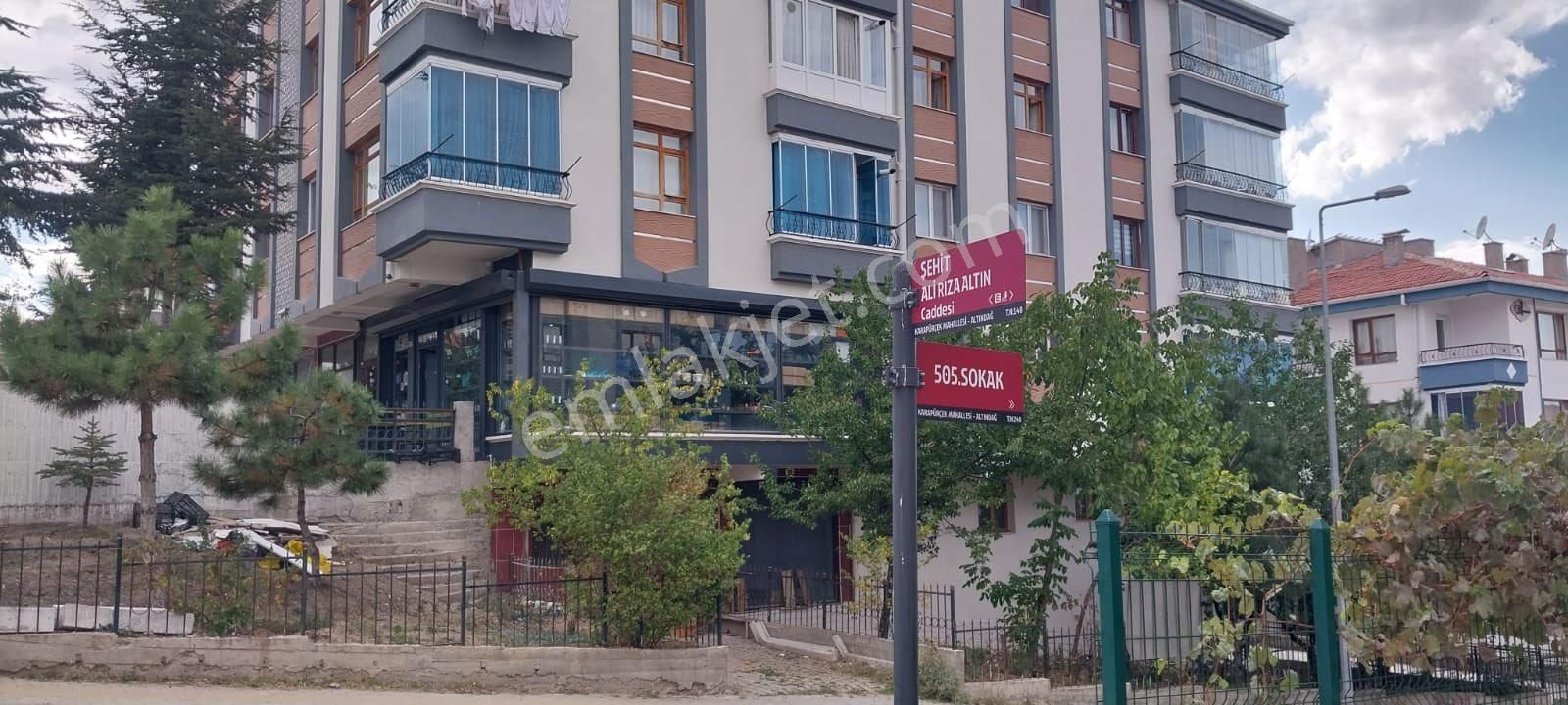 Arıkan Emlak’tan Karapürçek Mahallesinde Satılık Dükkan - Görsel 3