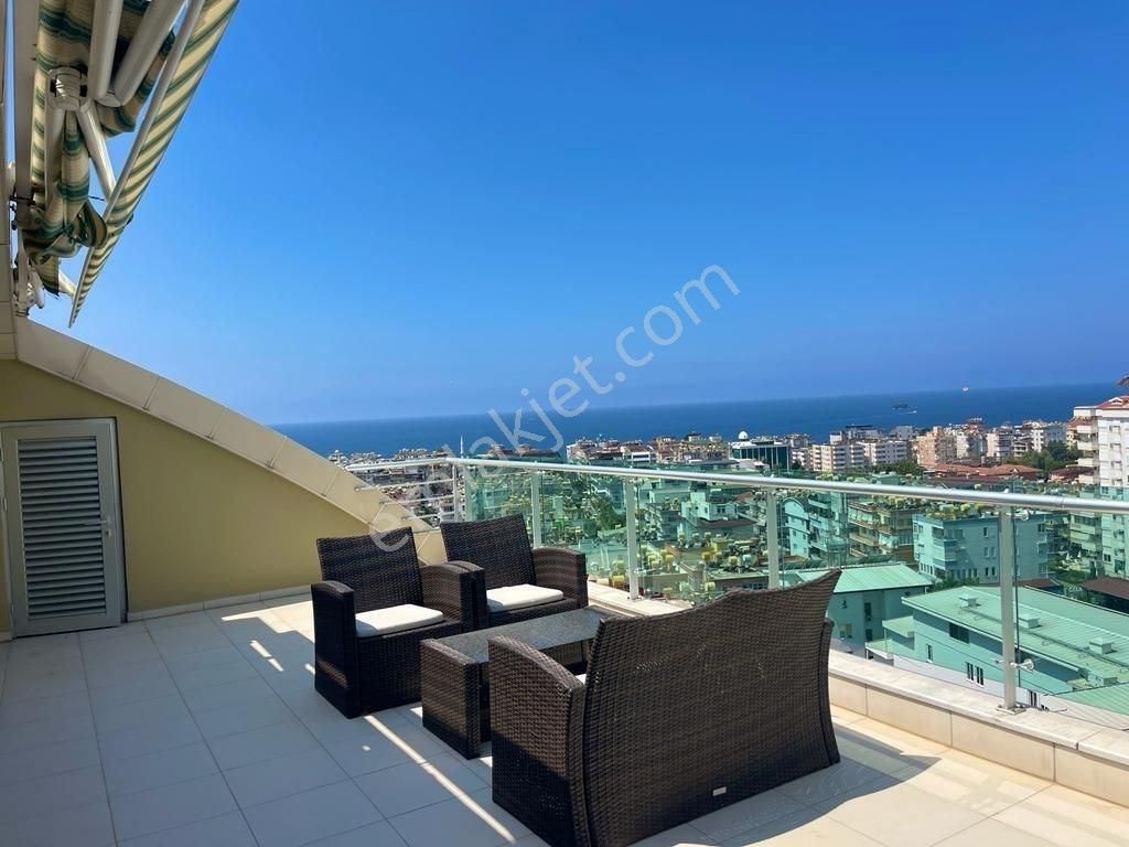 Alanya Saray Satılık Daire Penthouse 3+1 Cleopatra Beach 700m Full Sea Vıew