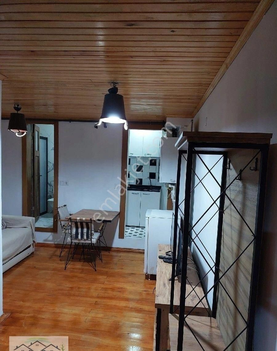 Beyoğlu Kamer Hatun Kiralık Daire Beyoğlu İstiklal Cad 1dk Eşyalı 1+1 Daire