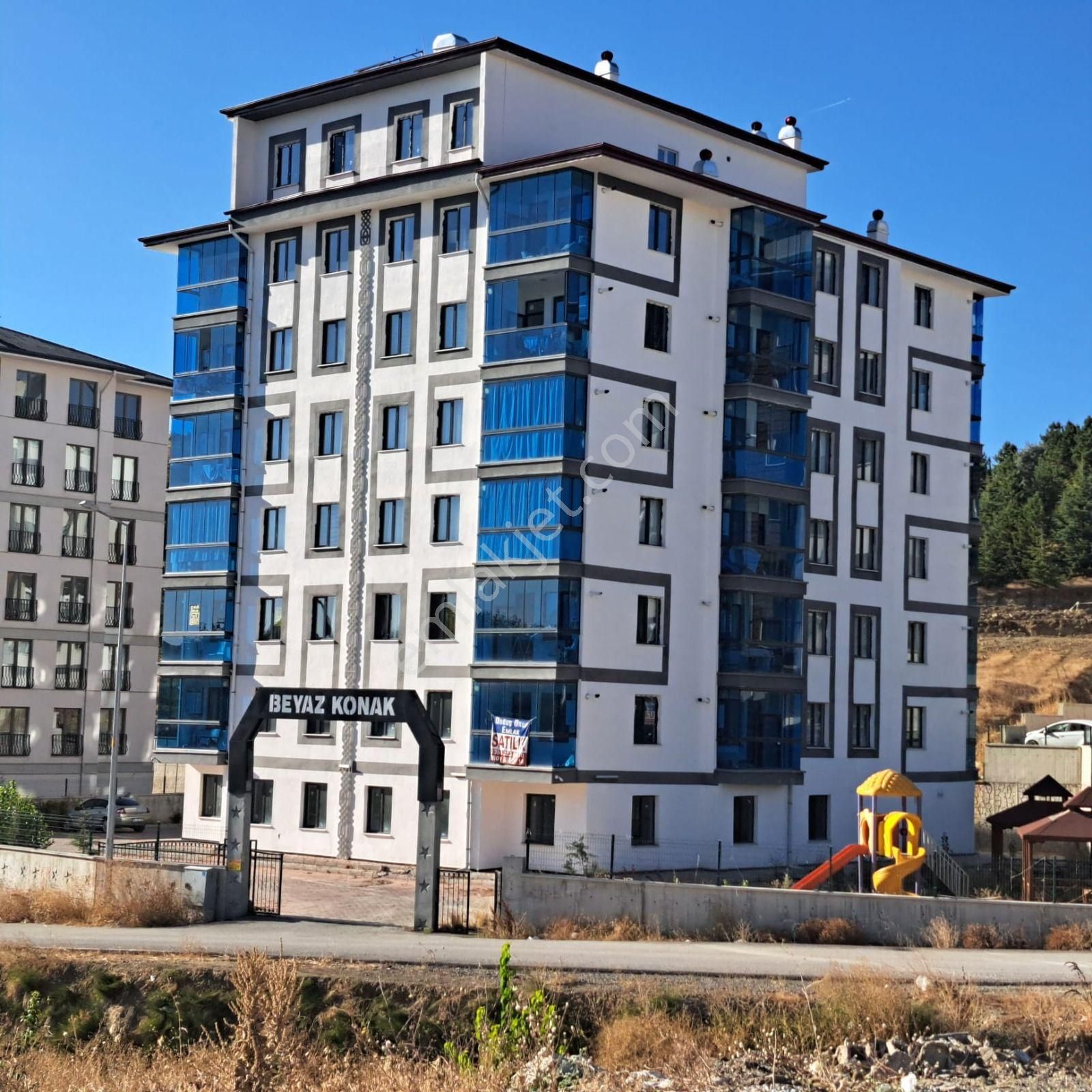 Yozgat Merkez Erdoğan Akdağ Kiralık Daire Şehir Hastanesi Yakınında 2+1 Eşyalı Daire *** Burcu Emlaktan