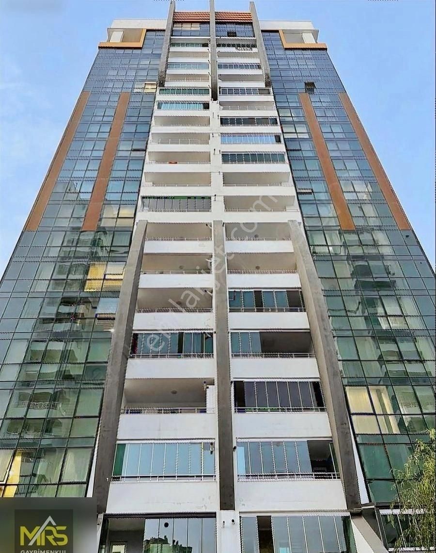 Mezitli Merkez Satılık Daire Mrs Gayrimenkulden Sky City'de Ekstralı Deniz M. 4+1 Lüks Daire