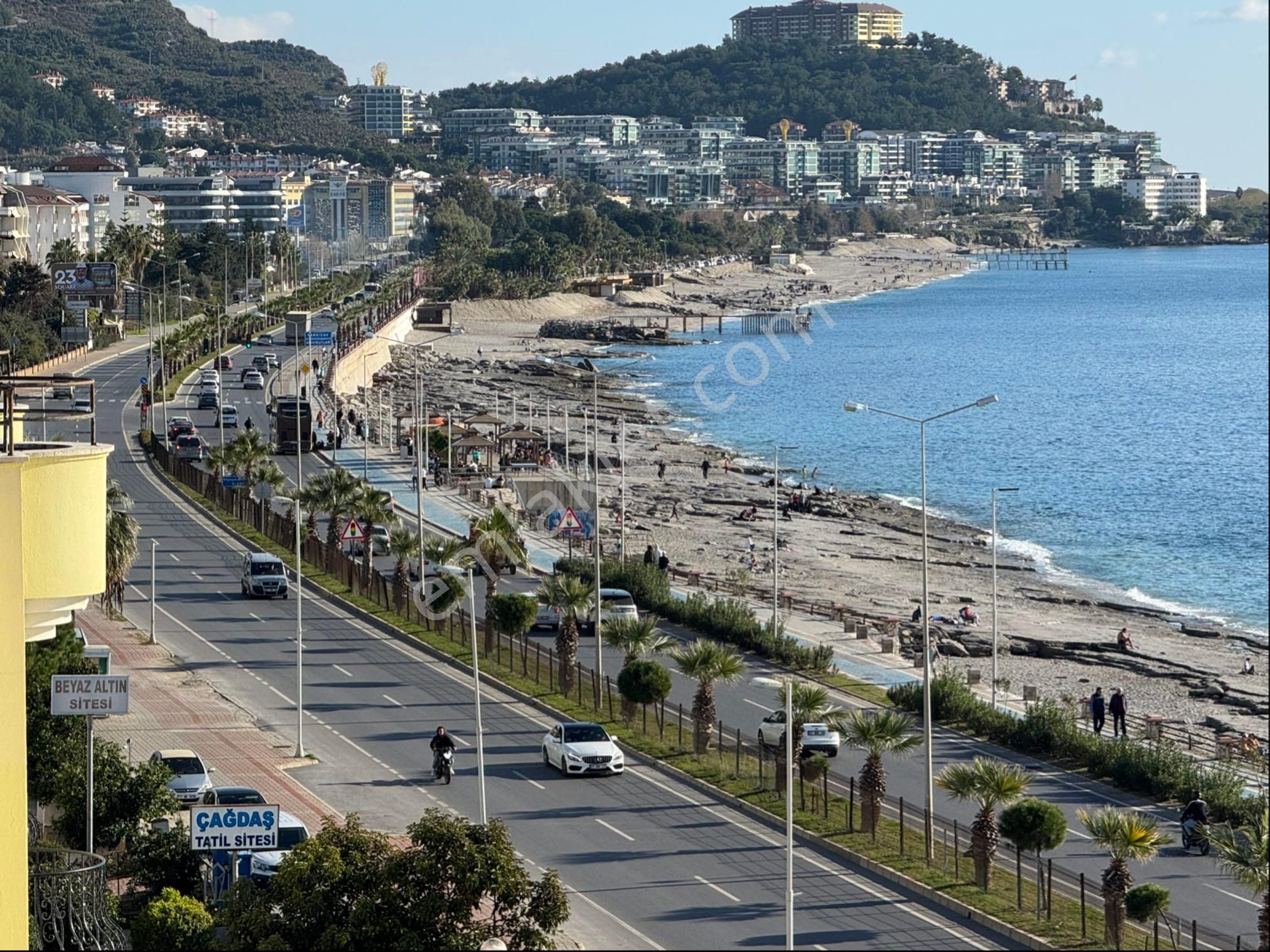 Alanya Mahmutlar Kiralık Daire Denize Direk Sıfır Direk Ön Cephe A Blok