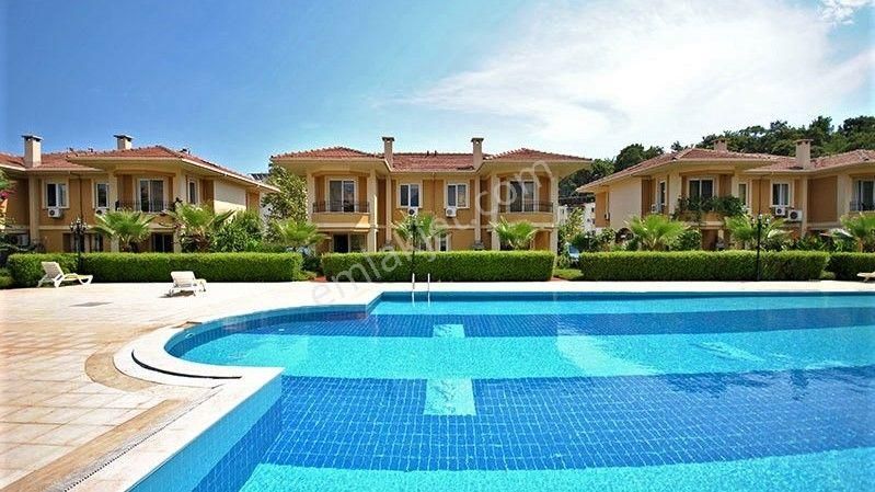 Kemer Çamyuva Satılık Villa Kemer Çamyuvada Satılık İkiz Villa - Havuzlu Ve Otoparklı