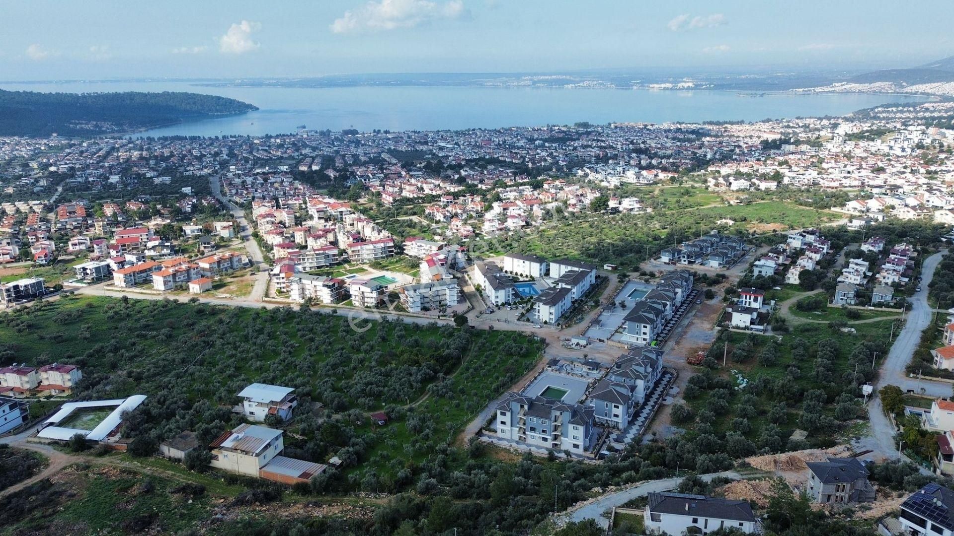 Didim Akbük Satılık Konut İmarlı Remax Zümrüt'ten Deniz Manzaralı Arsa