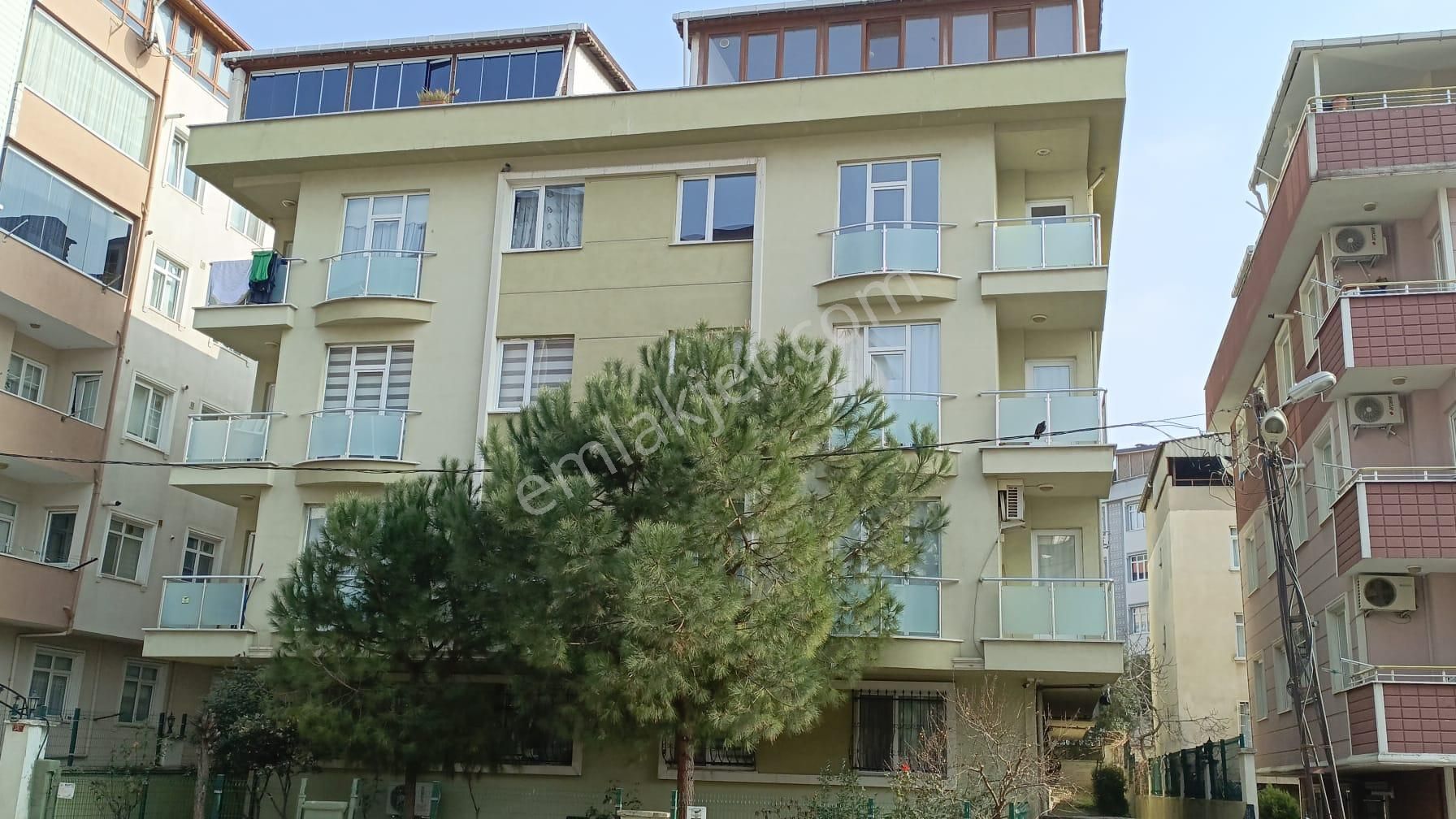Güzelyalı Güven Emlaktan Merkezi Konum Acil Satılık 4+2 Dublex Daire - Görsel 2
