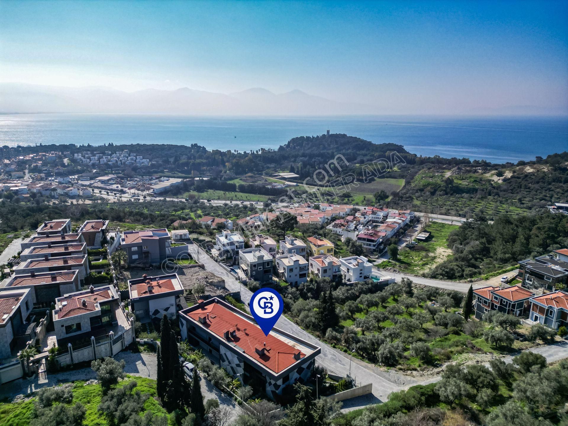 Kuşadası Kadınlar Denizi Satılık Residence Kuşadası Kadınlar Denizi Deniz Manzaralı 2+1 Fırsat Daire