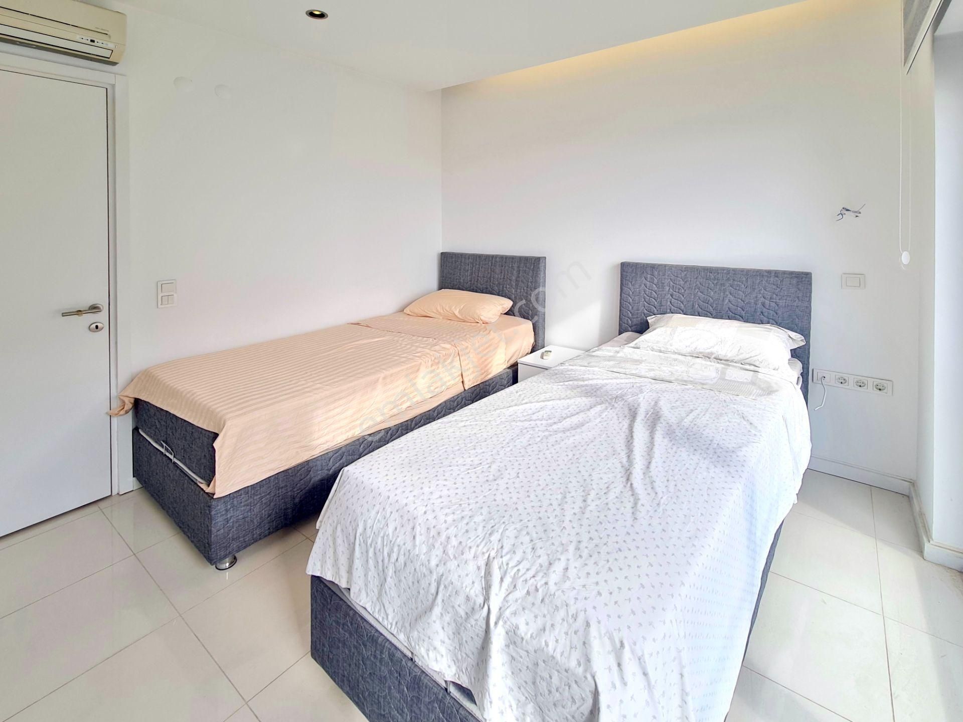 Alanya Oba'da Manzaralı Ve Denize Sadece 100 M Mesafede 2+1 Daire - Görsel 14