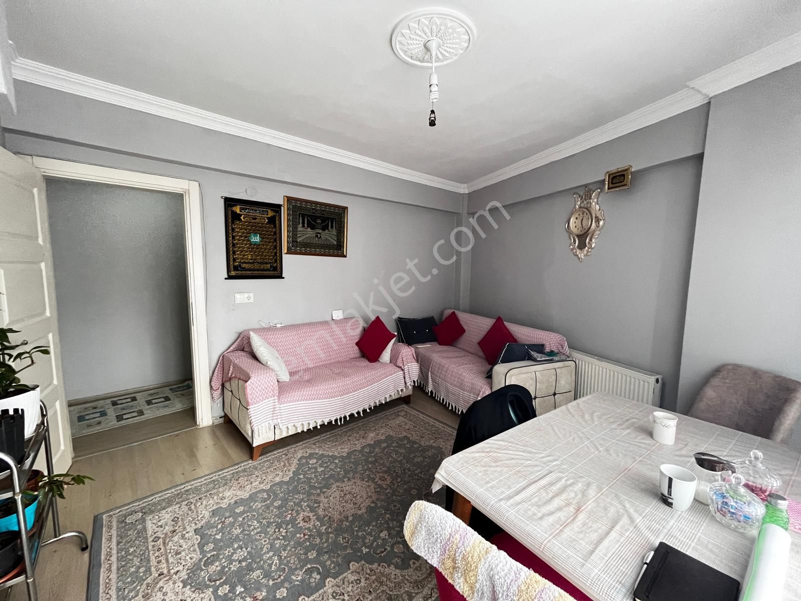 Tekirdağ S.paşa Aydoğdu Mah. Çift Cephe 2 Balkonlu Satılık Daire - Görsel 3