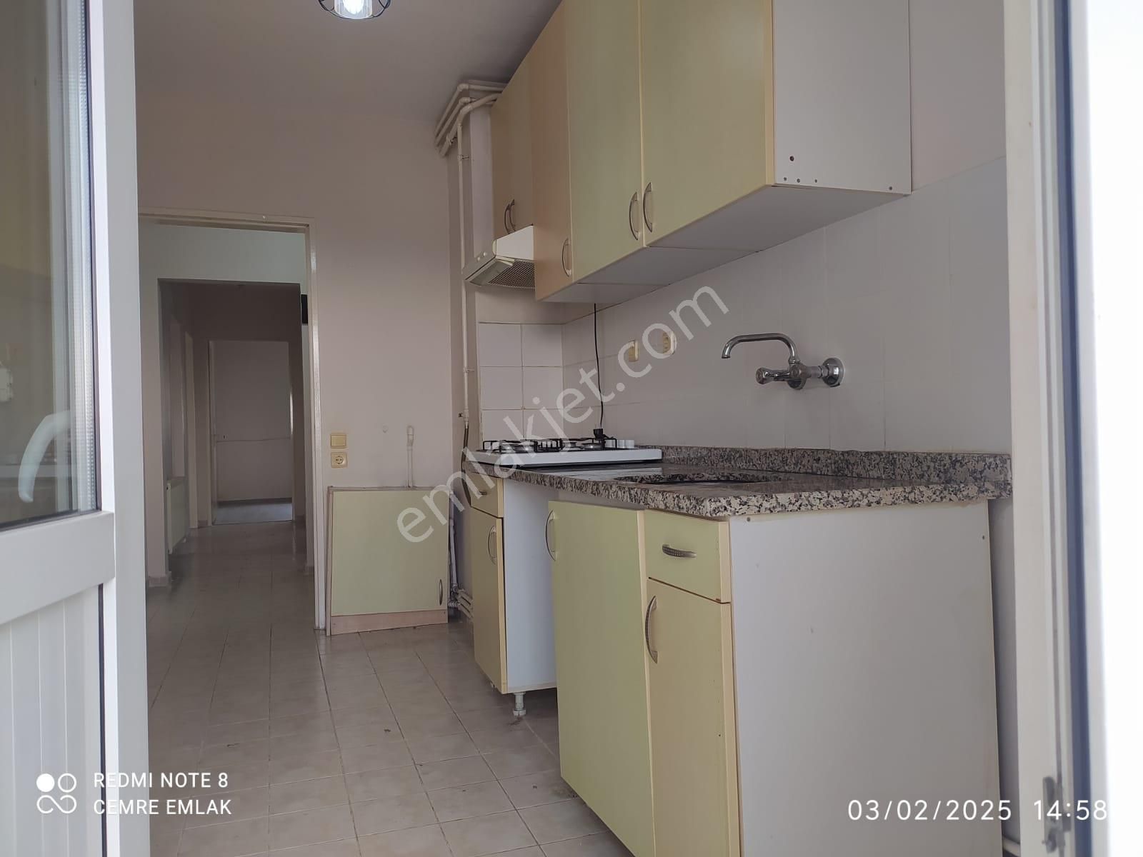 Adapazarı 15 Temmuz Camili Kiralık Daire Osman Bey İlk Okulu Yanında 3+1 Kiralık Daire