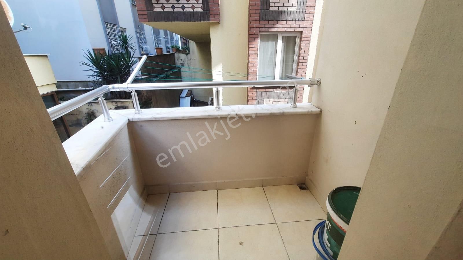 Cumhuriyet Mah. Ve Boş Durumda Arakat 2+1 1.kat - Görsel 3