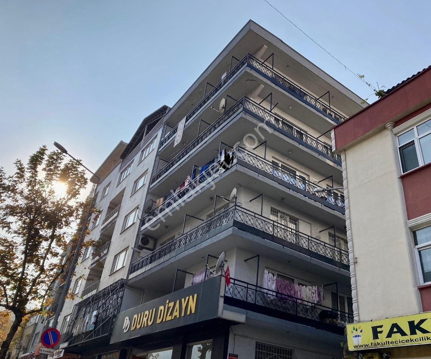 Yıldırım 152 Evler Satılık Daire Bursa Yıldırım Prof. Tezok Caddesi Satılık 3+1 Daireler