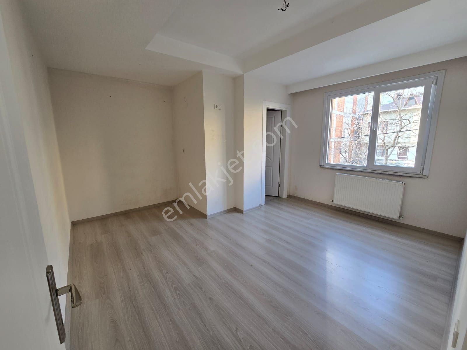 Beylikdüzü Kavaklıda 125m2 Büyük Daire 3.kat Satılık - Görsel 10