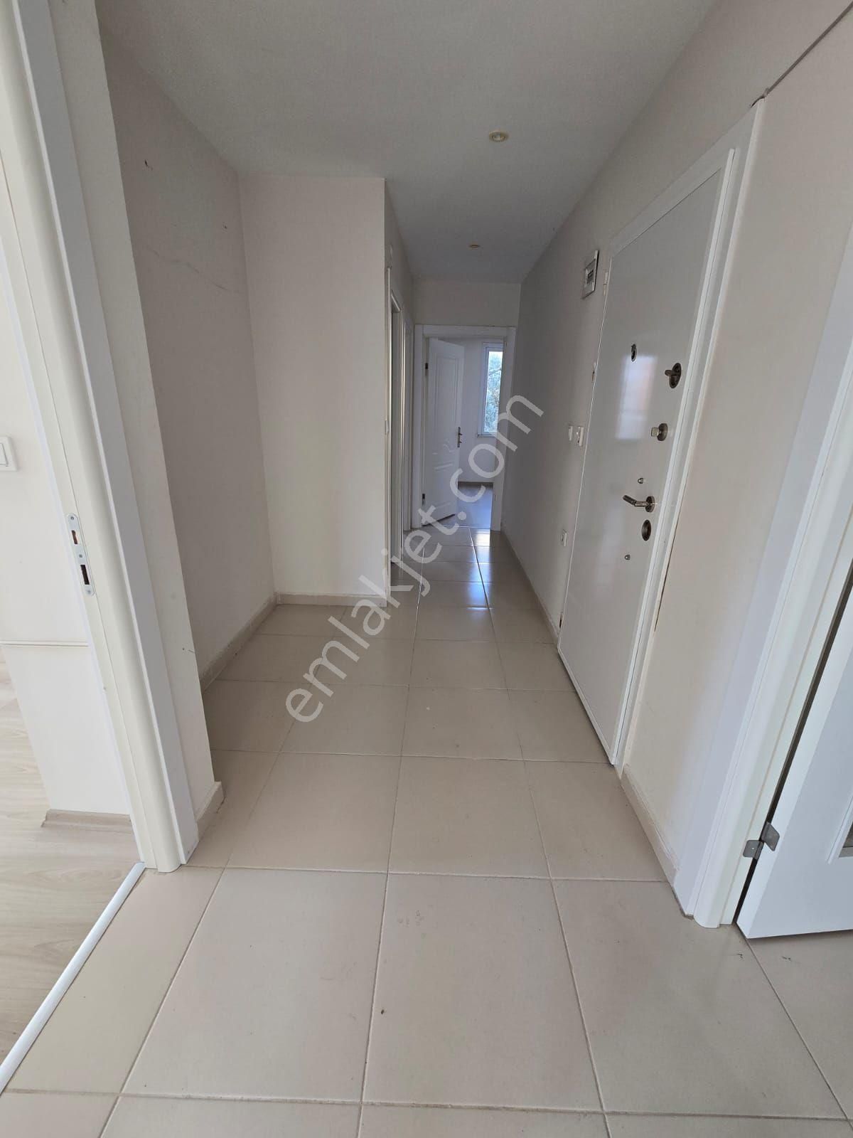 Beylikdüzü Kavaklıda 125m2 Büyük Daire 3.kat Satılık - Görsel 5