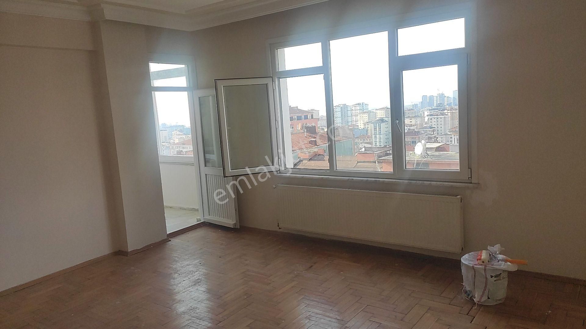 Maltepe Zümrütevler Kiralık Daire Zümrütevler Yenilenmiş 3+1 Kiralık Geniş Daire