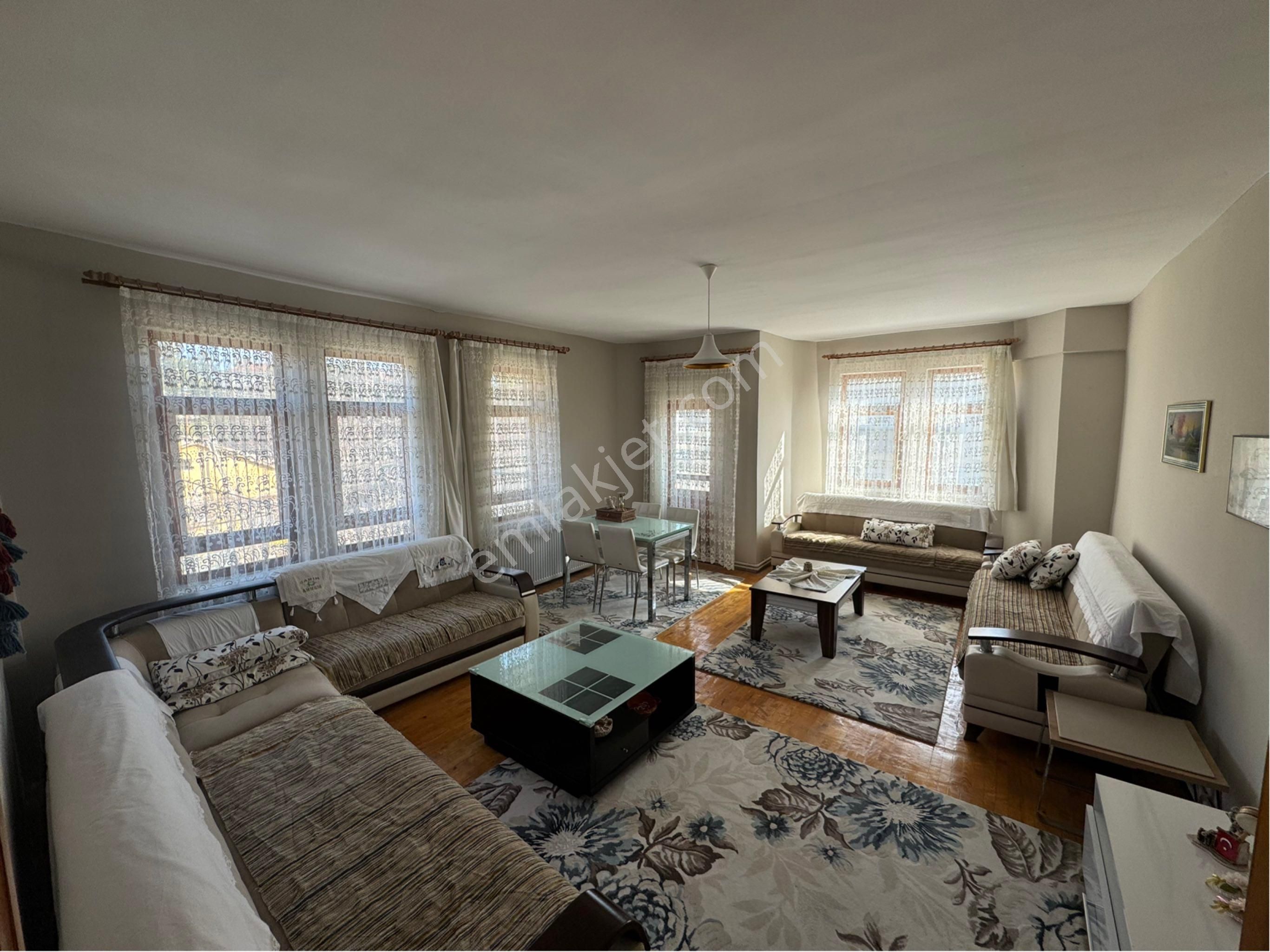 Rota’dan Satılık Gazide Müstakil Yaşam Alanı - Görsel 32