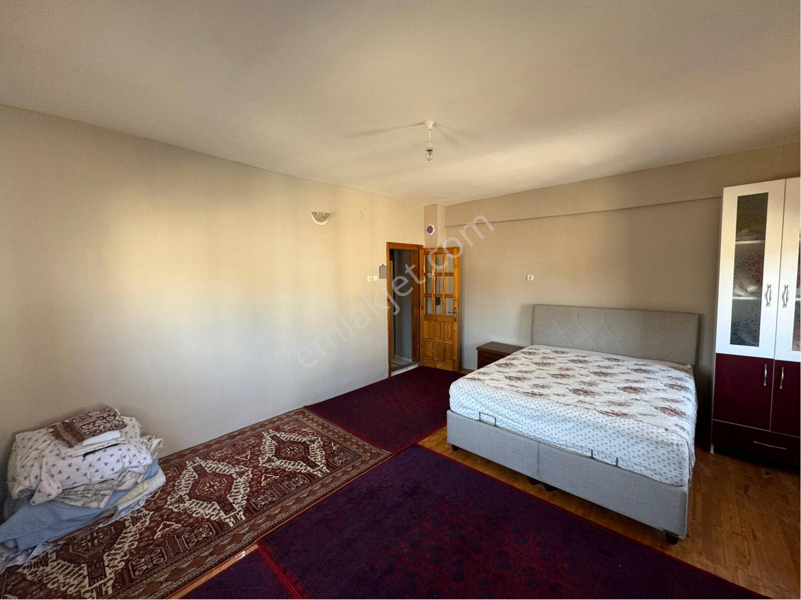 Rota’dan Satılık Gazide Müstakil Yaşam Alanı - Görsel 20