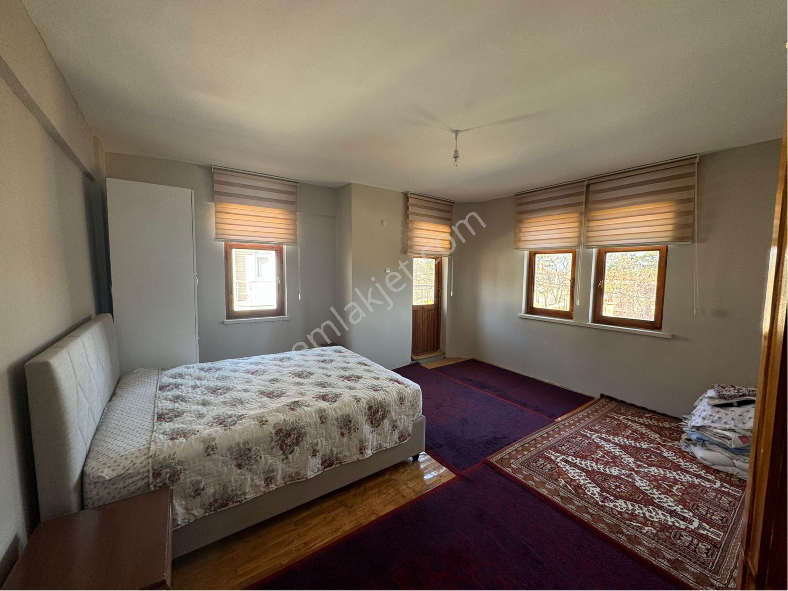 Rota’dan Satılık Gazide Müstakil Yaşam Alanı - Görsel 19