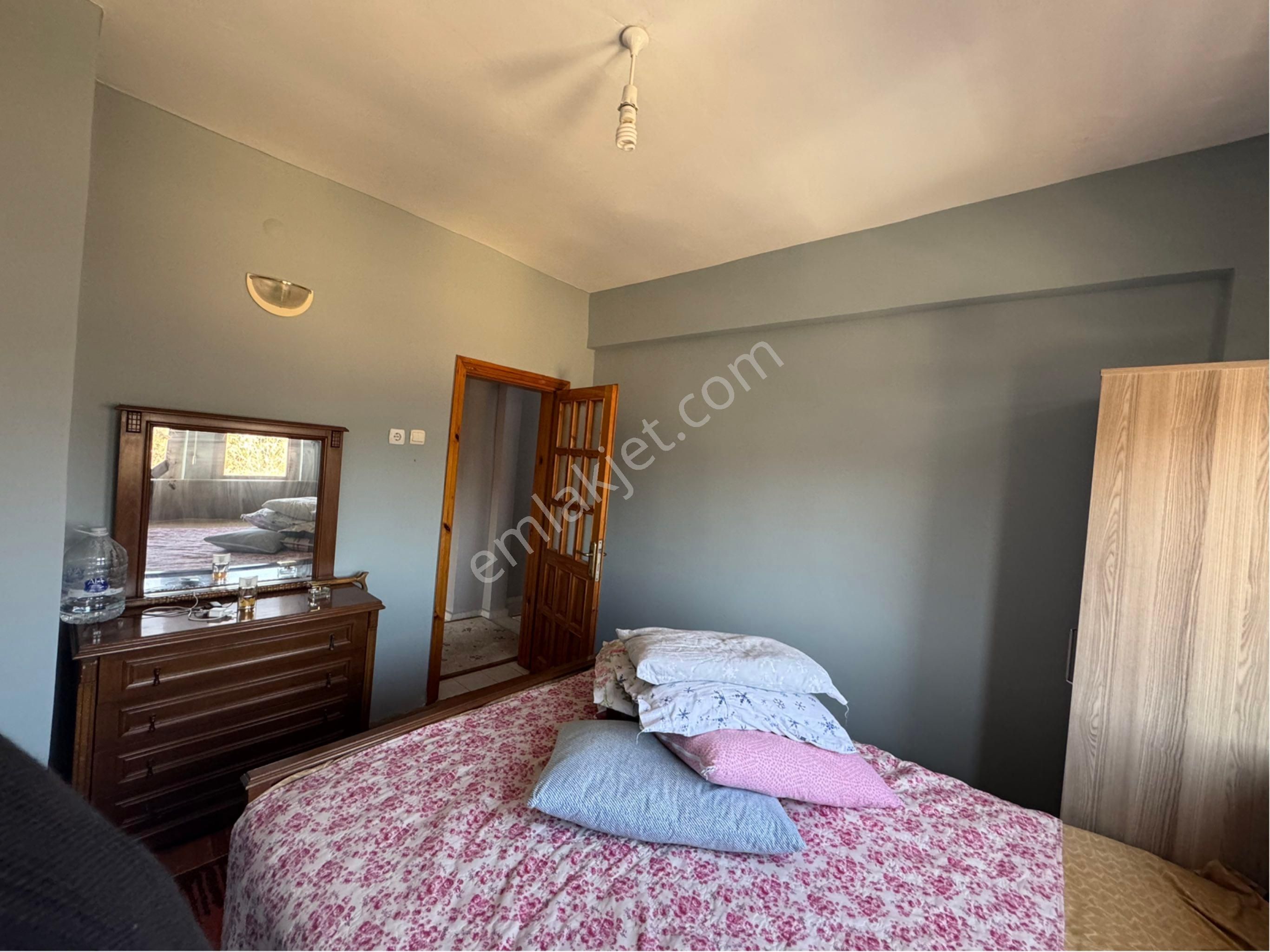 Rota’dan Satılık Gazide Müstakil Yaşam Alanı - Görsel 17