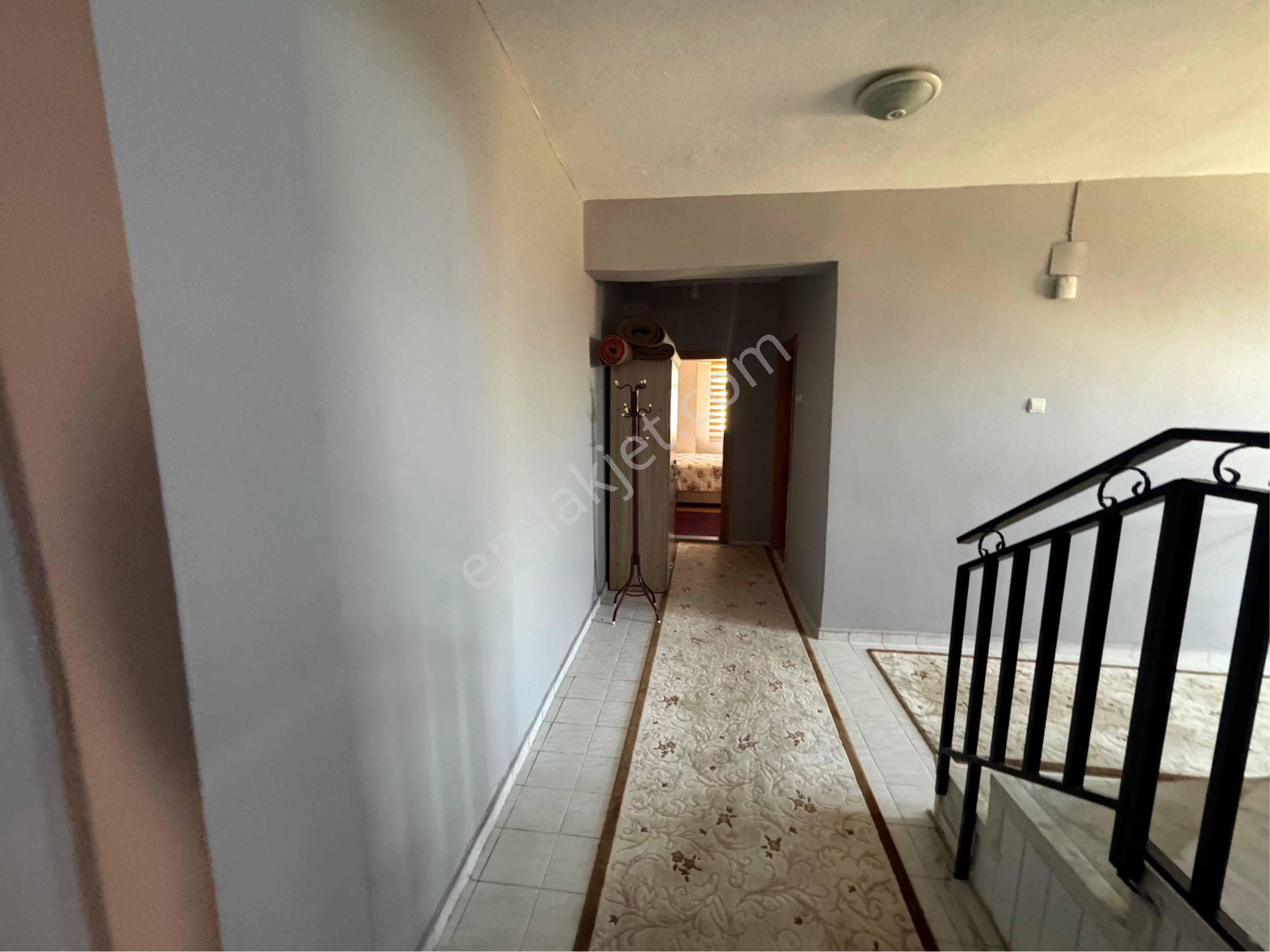 Rota’dan Satılık Gazide Müstakil Yaşam Alanı - Görsel 24