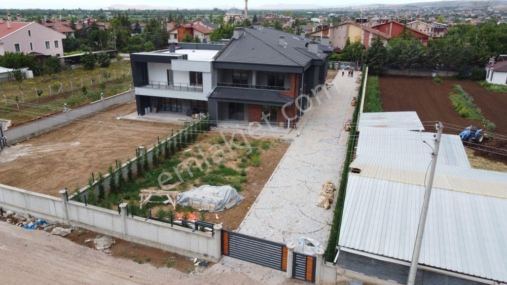 Meram Kozağaç Satılık Daire Konya Meram Kozağaç'da 4+1 Net 218 M² Lüx Villa