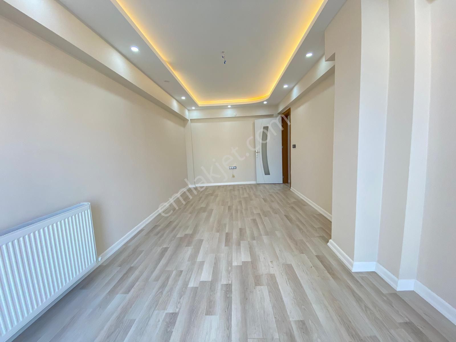 Yunusemre Muradiye Satılık Daire 🏡muradiye Mahallesi 🏡 ✅3+1 110 M2 3 Katlının 3 Katı ❇️ Acık Mutfak