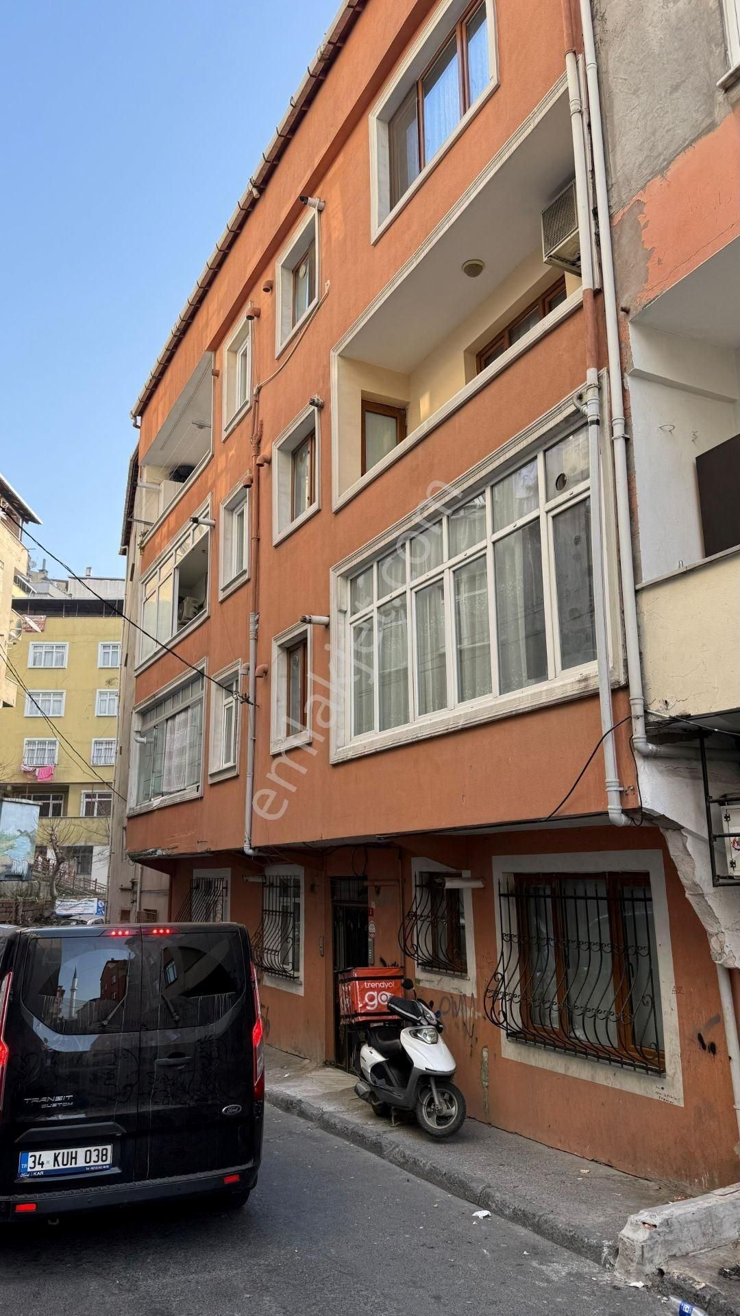 Kağıthane Şirintepe Satılık Daire Emlakyaptan Kağıthane Aşkın Sokakta 3+1 Satılık Daire