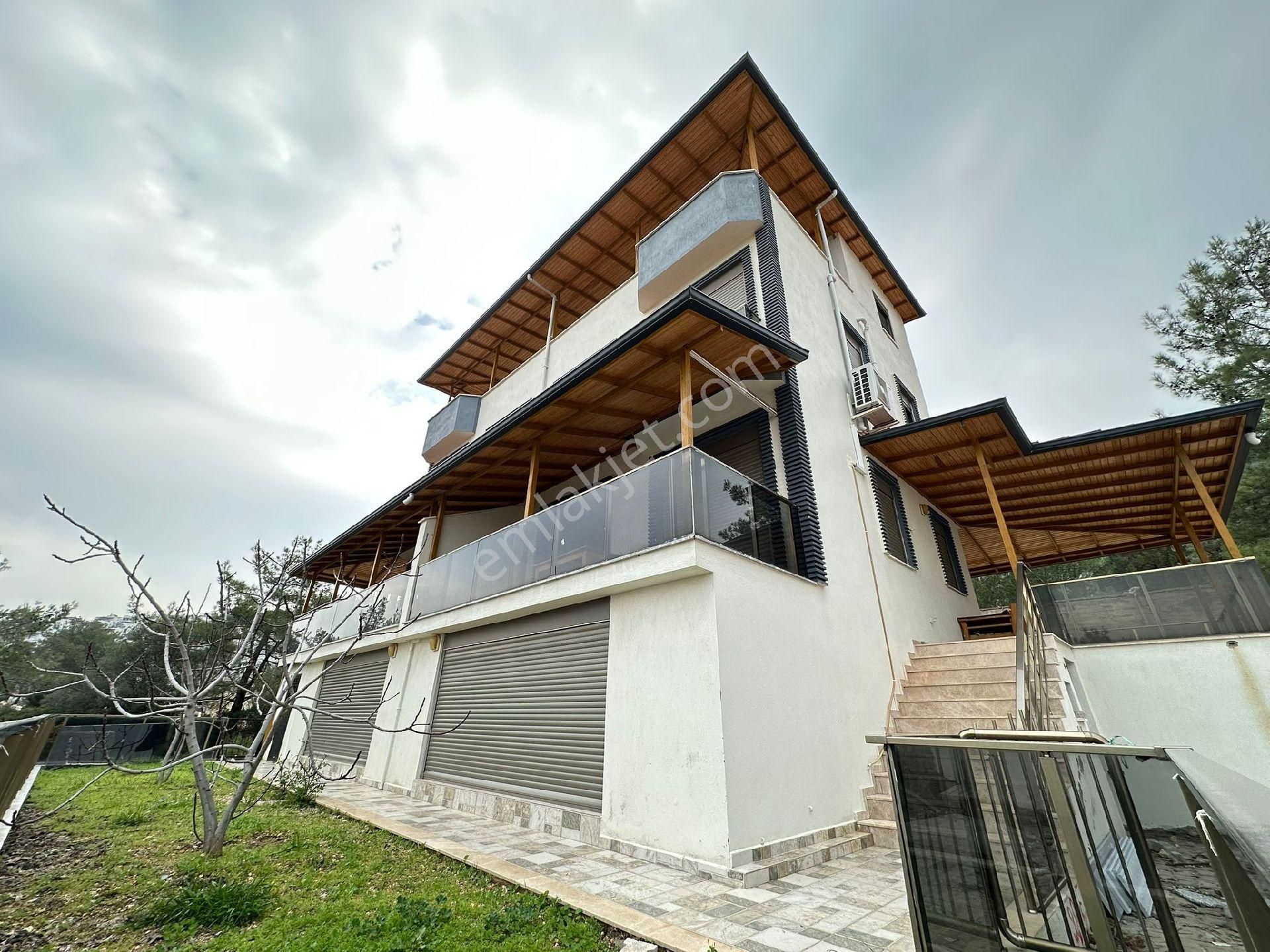 🌄🏠 Didim Akbük’te Panoramik Deniz Manzaralı Satılık 4+1 Tripleks Villa 🏠🌄 - Görsel 25