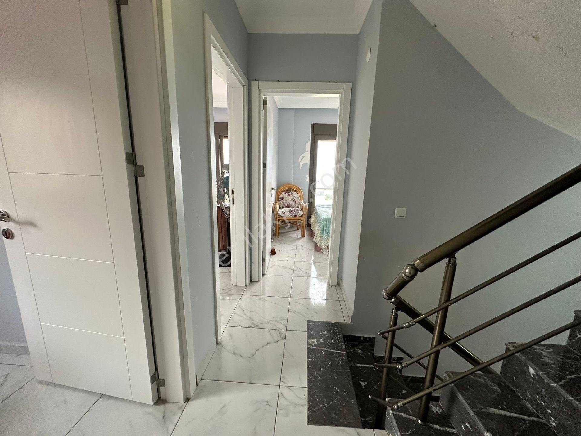 🌄🏠 Didim Akbük’te Panoramik Deniz Manzaralı Satılık 4+1 Tripleks Villa 🏠🌄 - Görsel 15