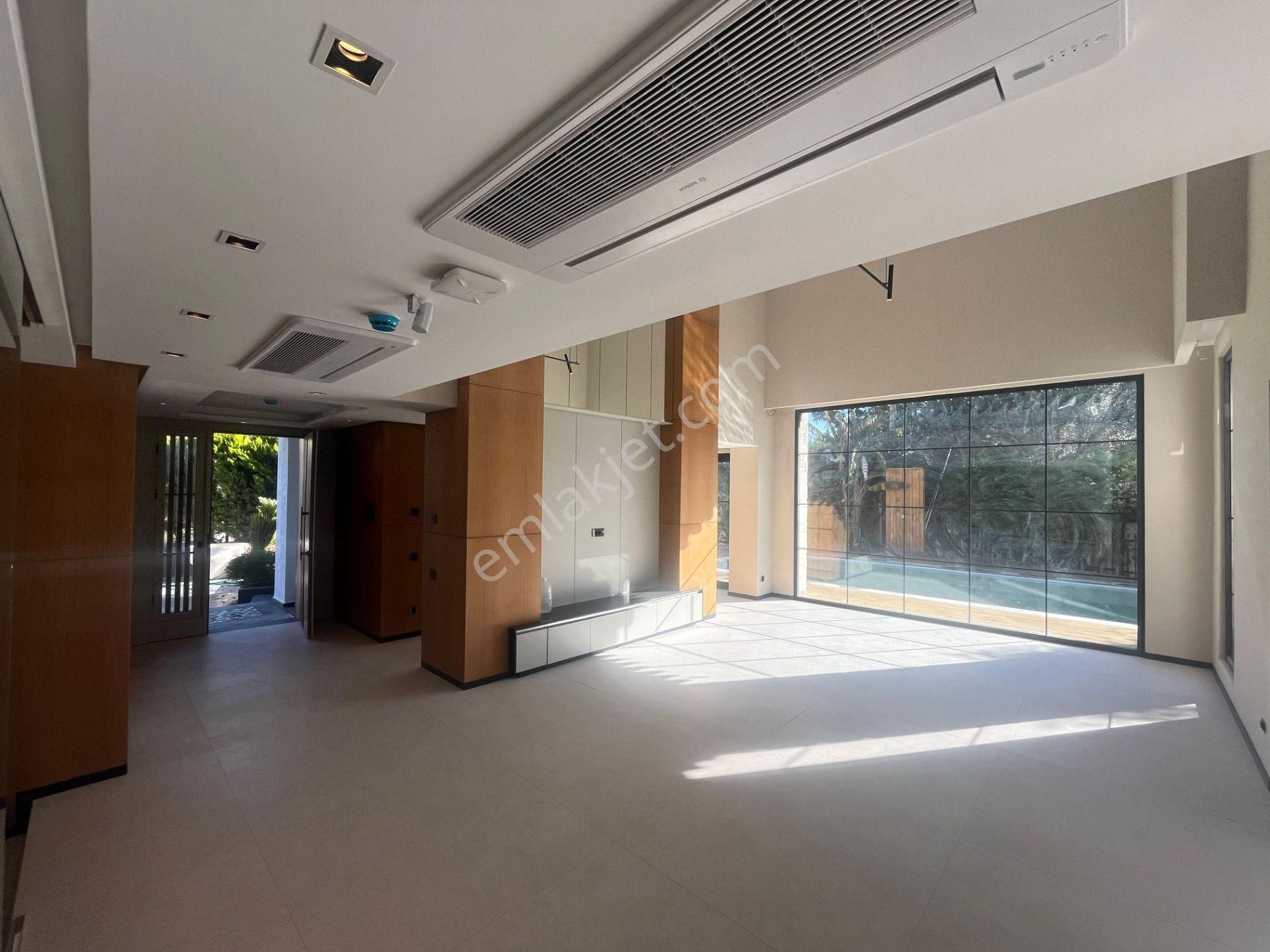 Bodrum Bitezde Satılık Merkezde Tam Müstakil 6+1 Villa - Görsel 29