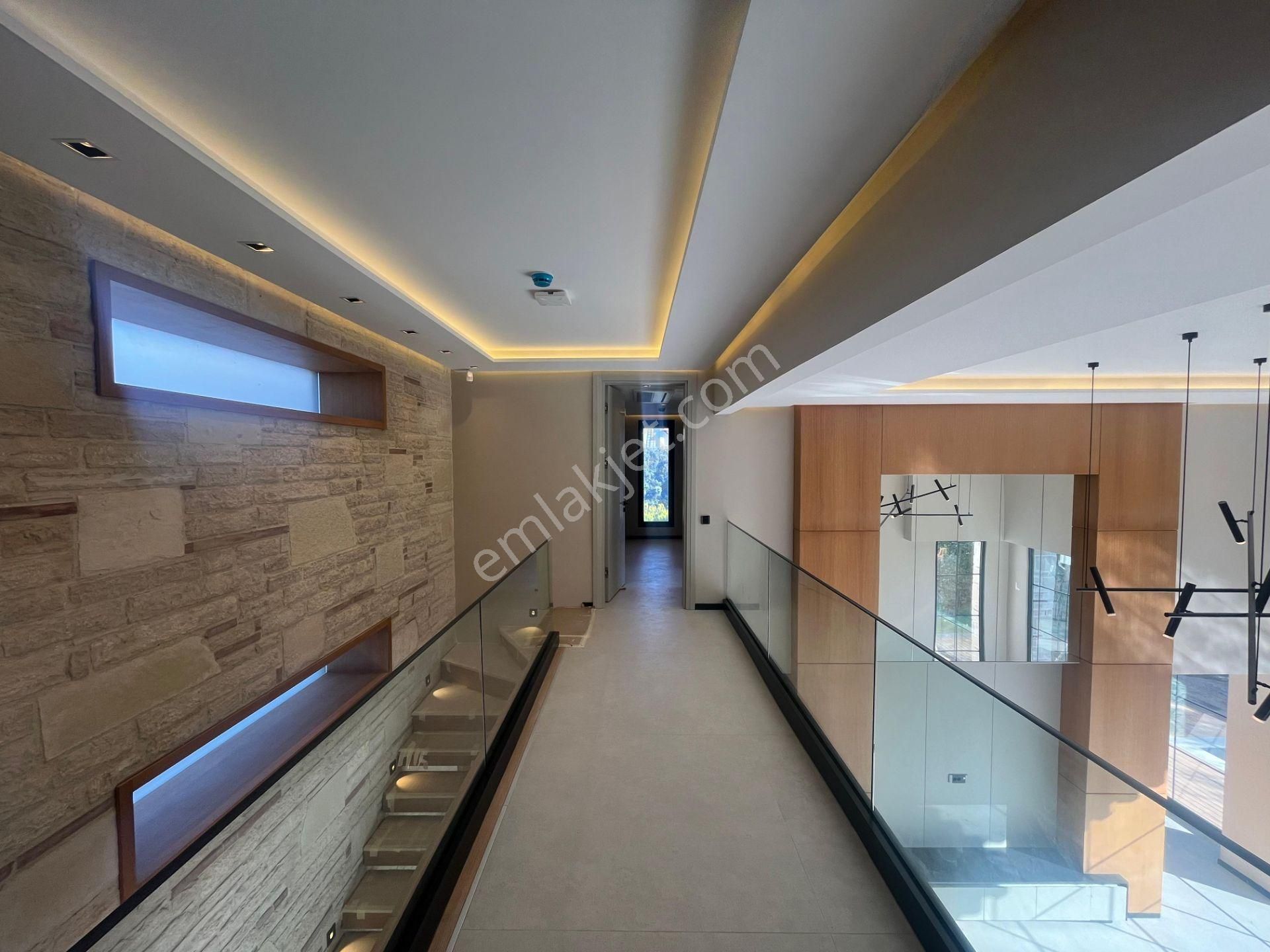 Bodrum Bitezde Satılık Merkezde Tam Müstakil 6+1 Villa - Görsel 33