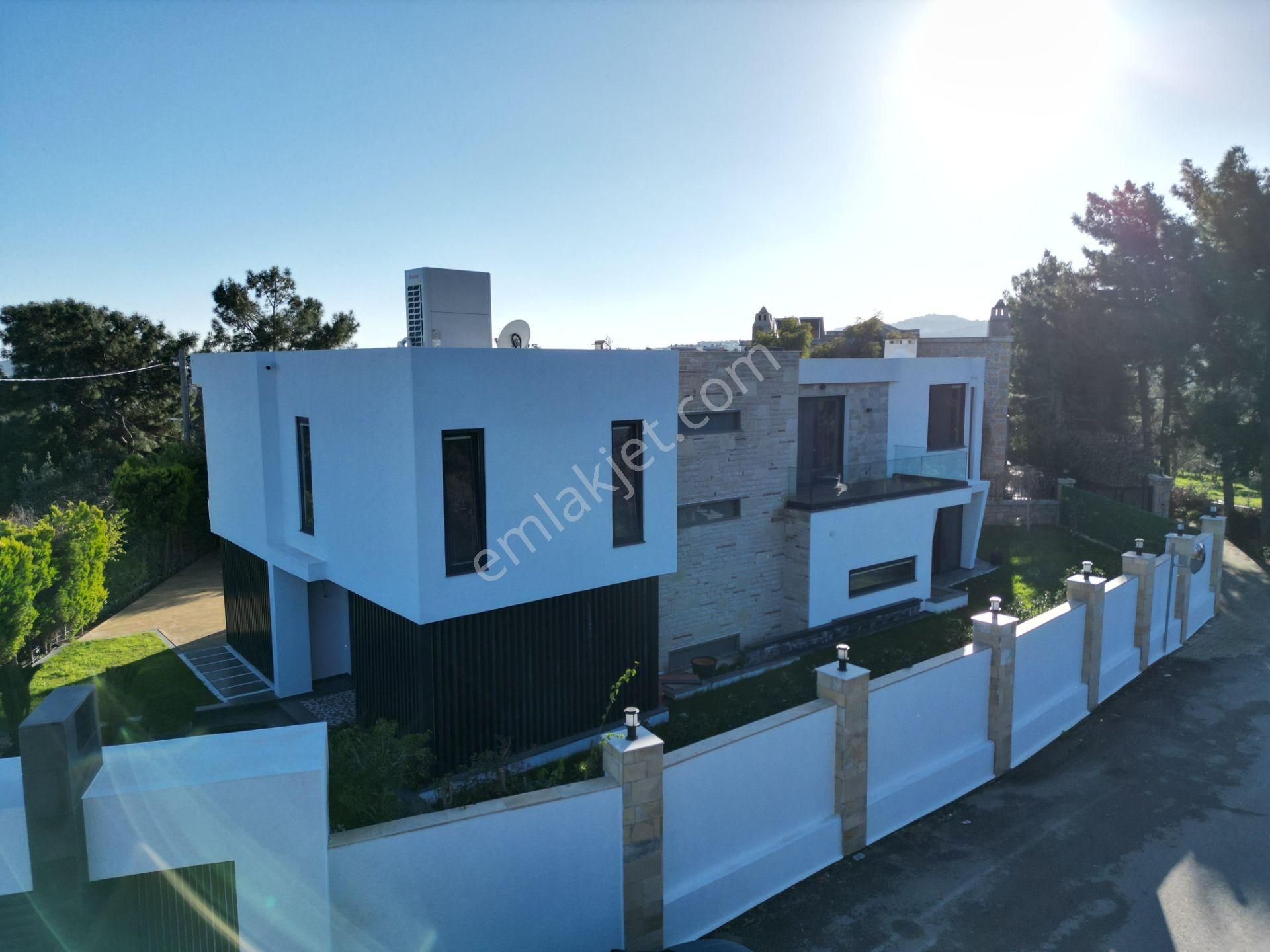 Bodrum Bitezde Satılık Merkezde Tam Müstakil 6+1 Villa - Görsel 13