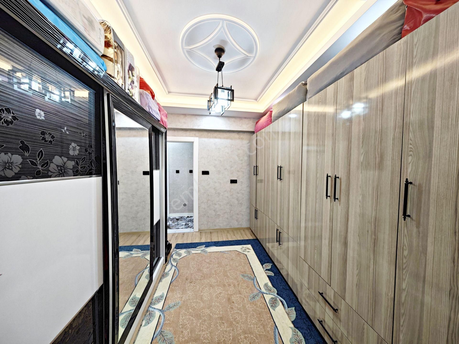 Karacaahmet Nikah Salonu Çevresi Cam Balkonlu 2+1 Daire - Görsel 12