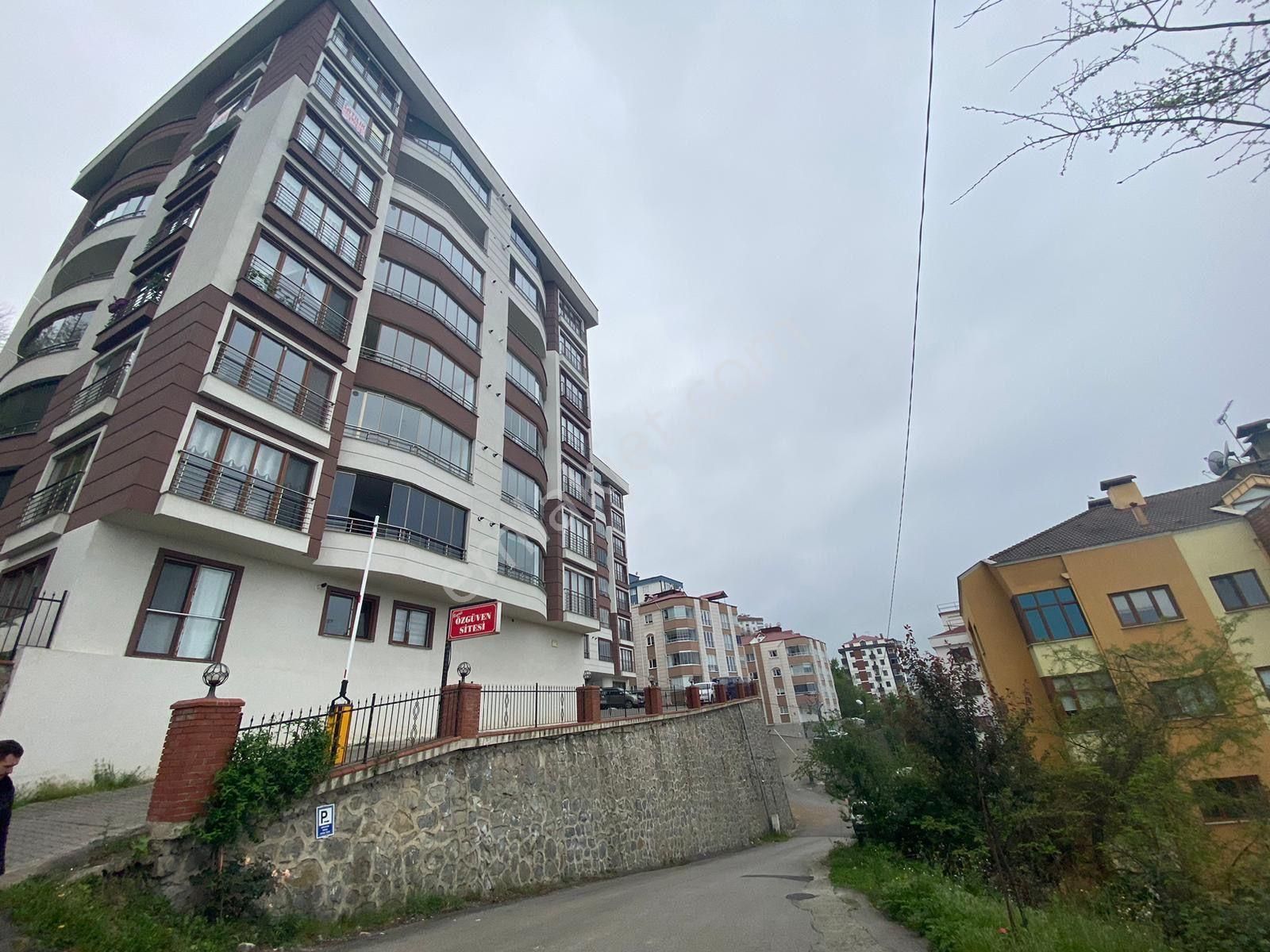 Ortahisar 2 Nolu Beşirli Satılık Daire 2 Nolu Beşirli Özgüven Sitesi'nde 3,5+1 Deniz Manzaralı Daire