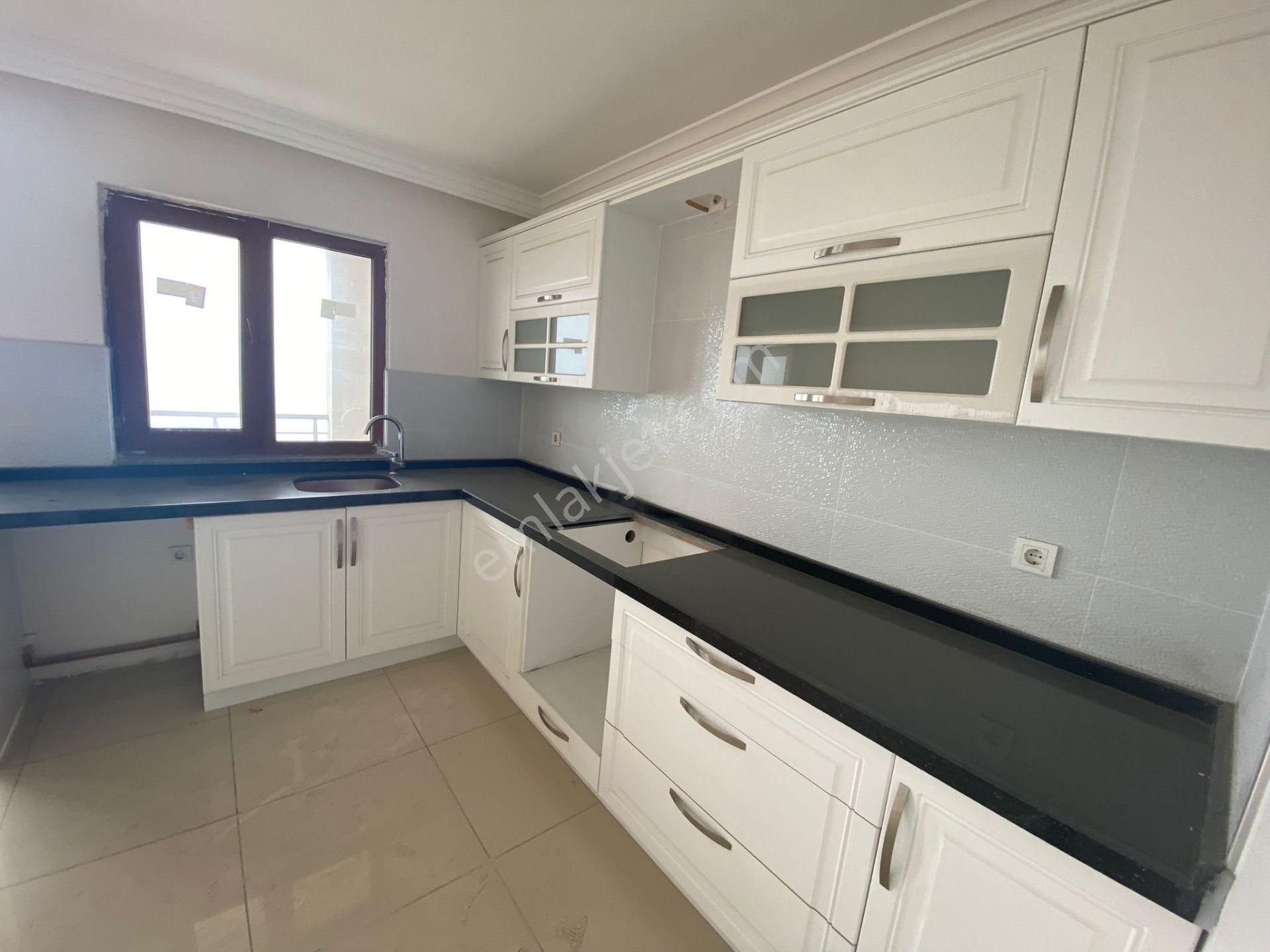 2 Nolu Beşirli Özgüven Sitesi'nde 3,5+1 Deniz Manzaralı Daire - Görsel 17