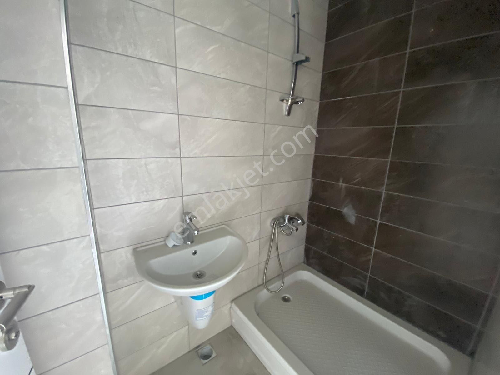 2 Nolu Beşirli Özgüven Sitesi'nde 3,5+1 Deniz Manzaralı Daire - Görsel 28