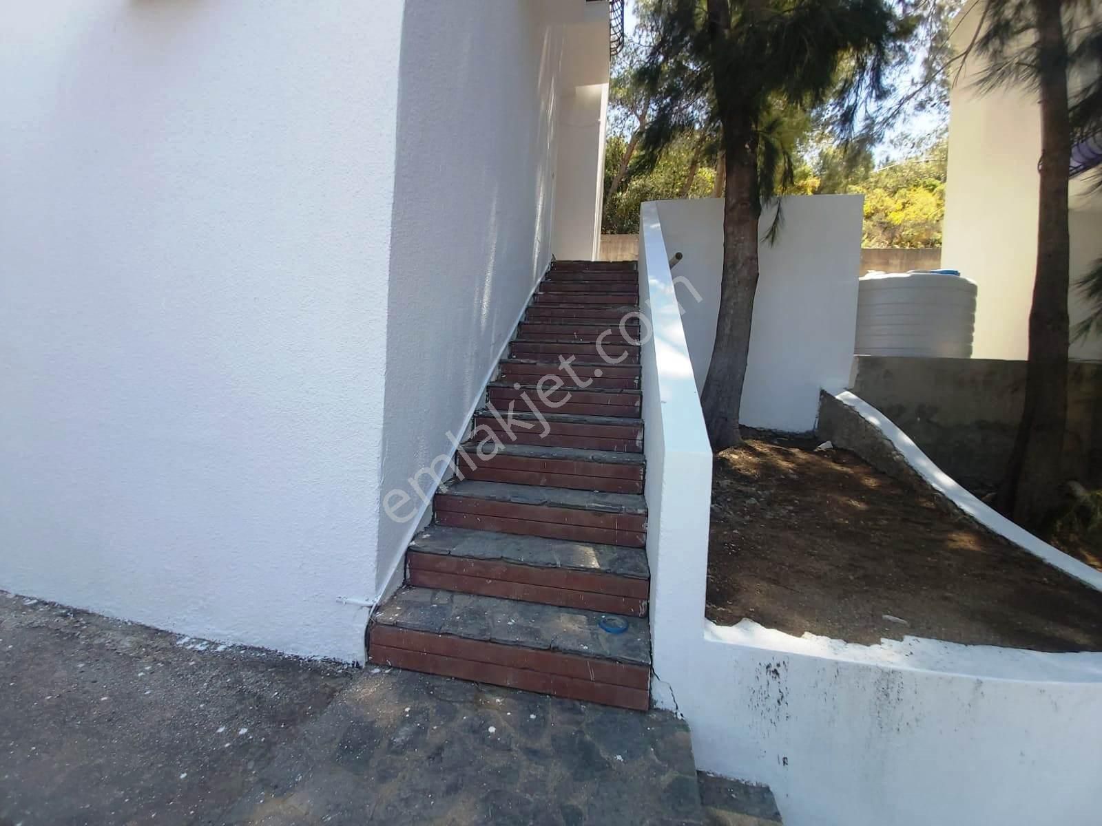 Bodrum Kumbahçe'de Site İçi Deniz Manzaralı Satılık Dubleks - Görsel 24