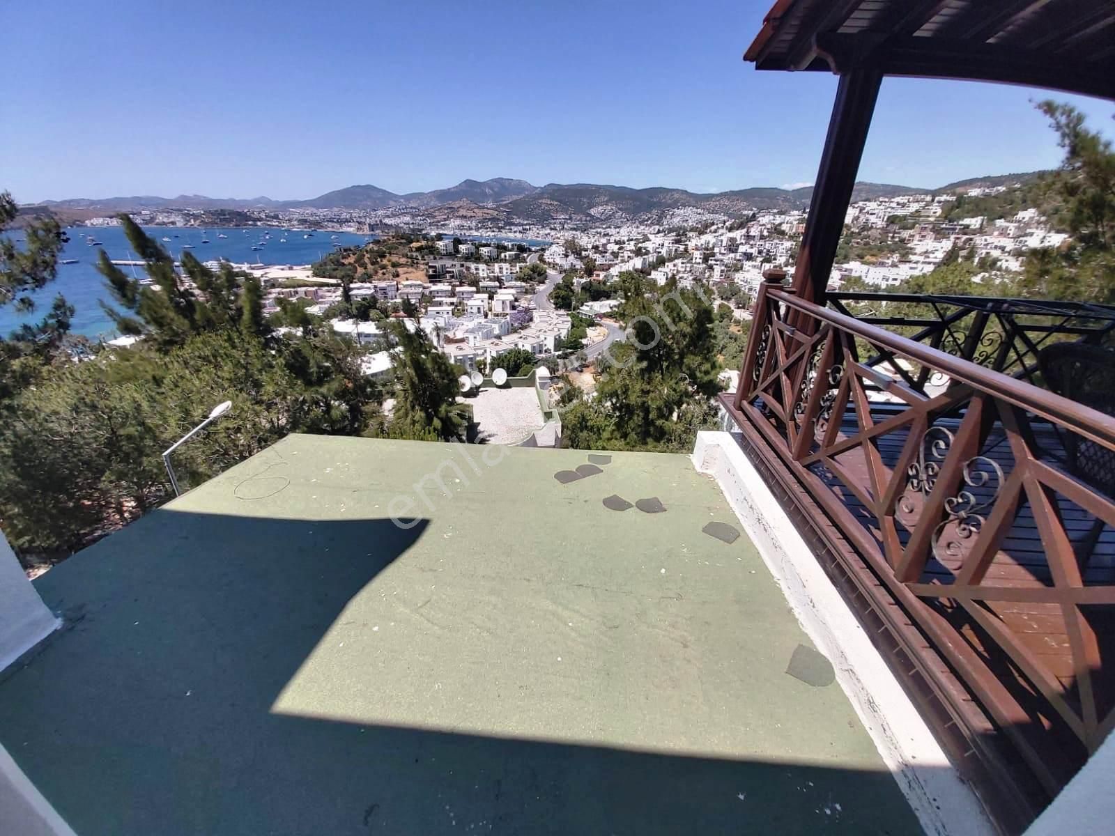 Bodrum Kumbahçe'de Site İçi Deniz Manzaralı Satılık Dubleks - Görsel 21