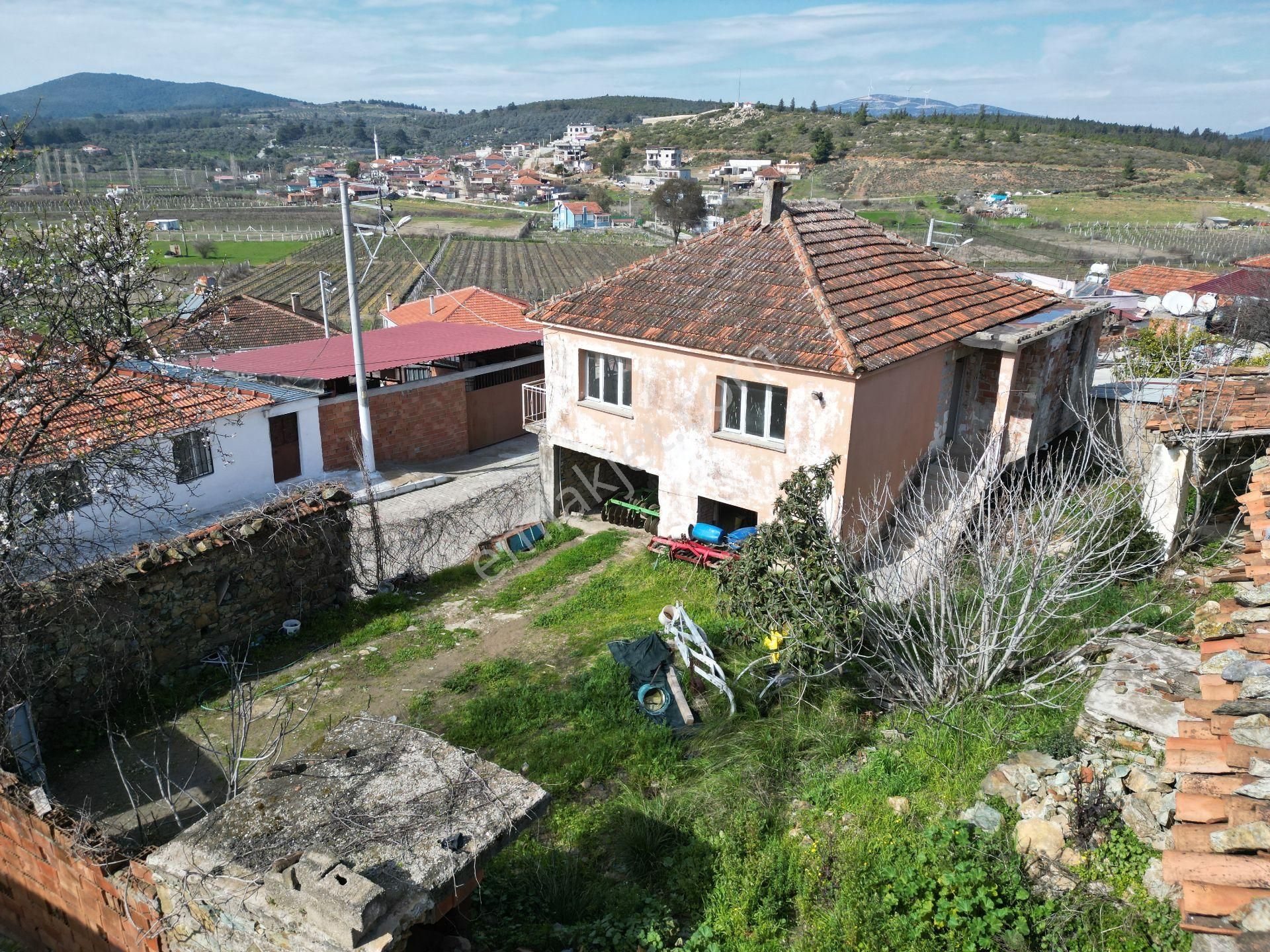 İzmir/selçuk/burgaz'da 389m2 Arsa Üstünde Köy Evi - Görsel 31