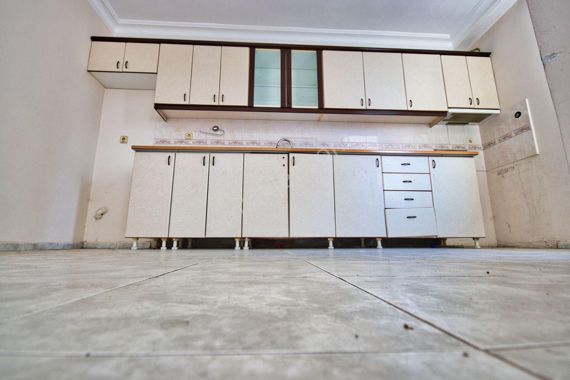 🛑🛑aktiften Akçay Merkezde Satılık Denize 70mt Çift Balkon Arakat 2+1daire