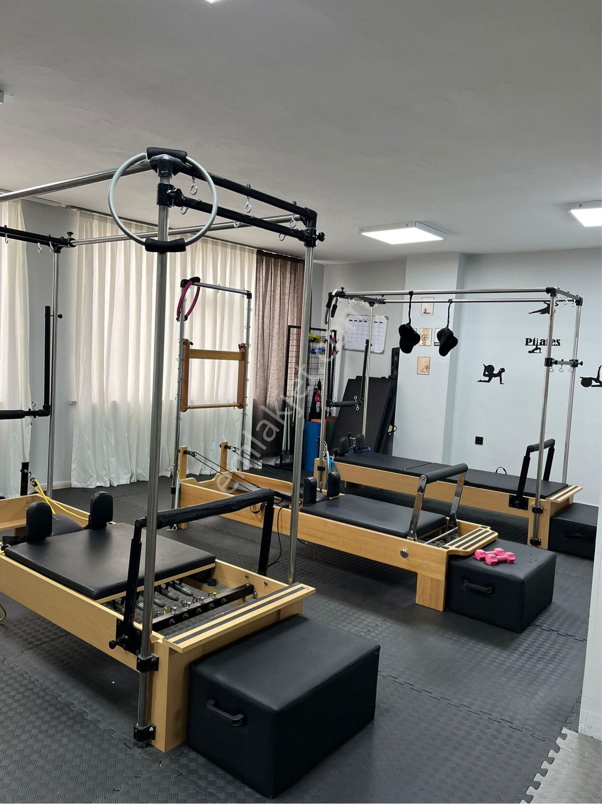 Pendik Fatih Devren Genel Pendik Esenyalıda Aktif Halde Pilates Spor Salonu