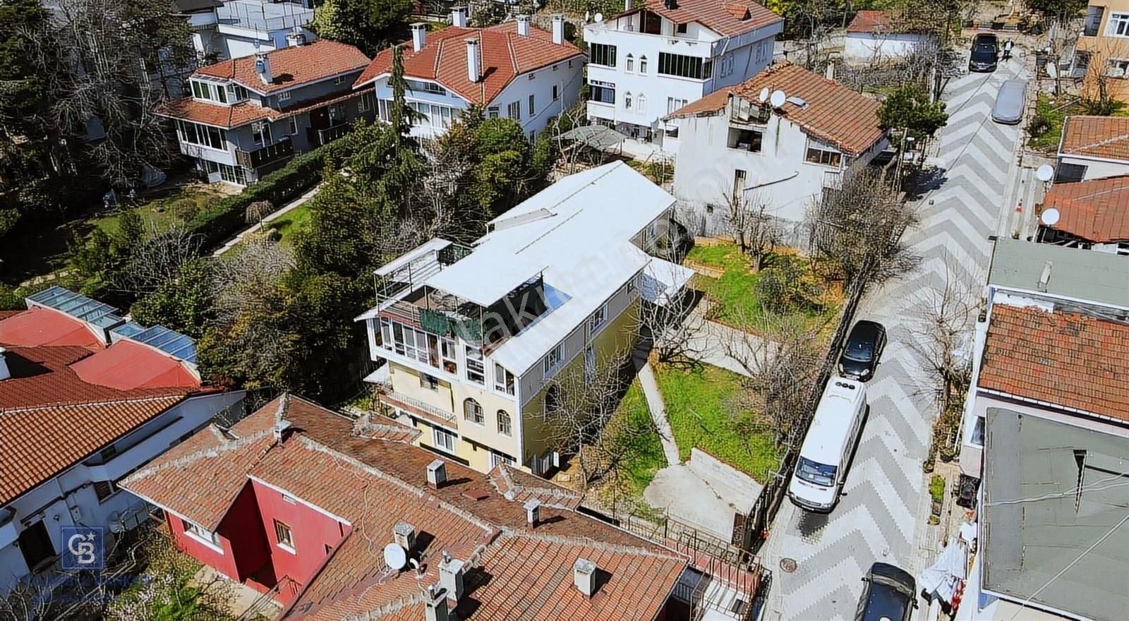 Üsküdar Kısıklı Satılık Müstakil Ev Cb Real İle Çamlıca'da 630 M2 Arsa İçinde Satılık Müstakil Ev