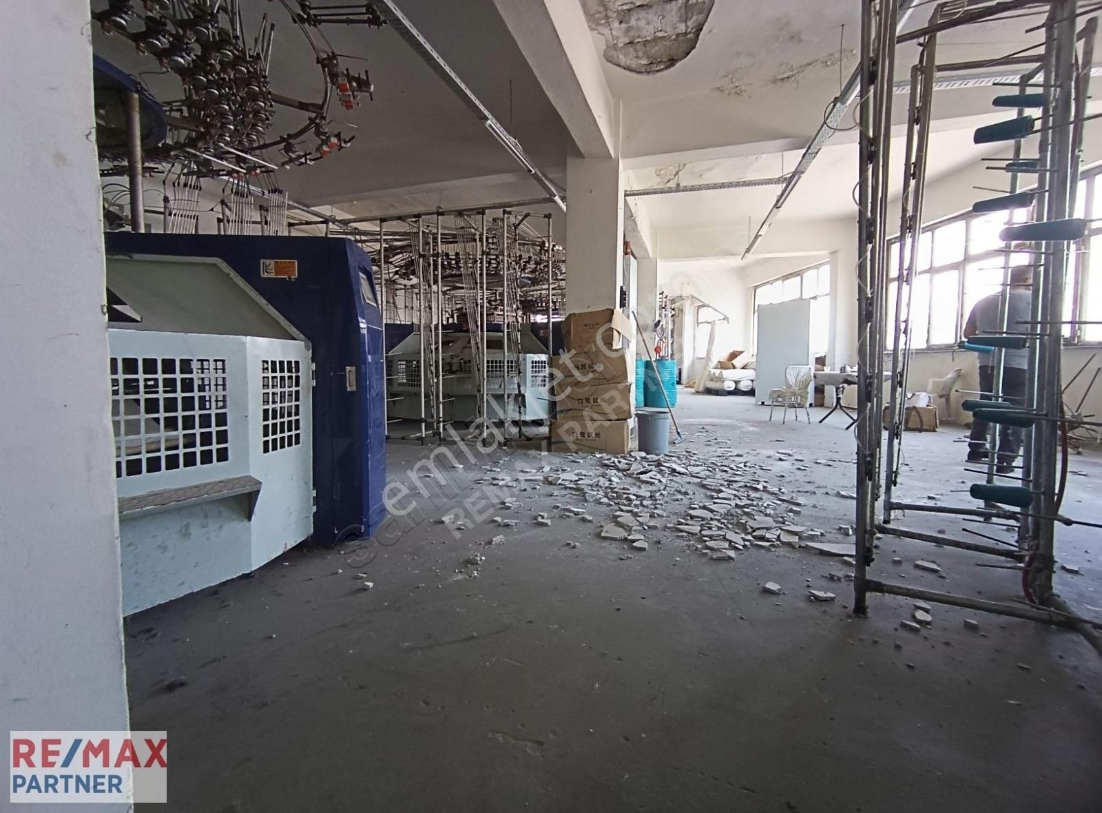 Rami Kışla Caddesi Güntaş Sanayi Sitesinde Satılık İmalathane - Görsel 22