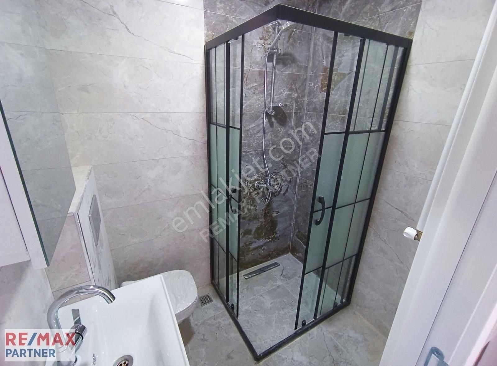 Remax Partner'den Gaziosmanpaşa Yıldıztabya Satılık 2+1 Daire - Görsel 15