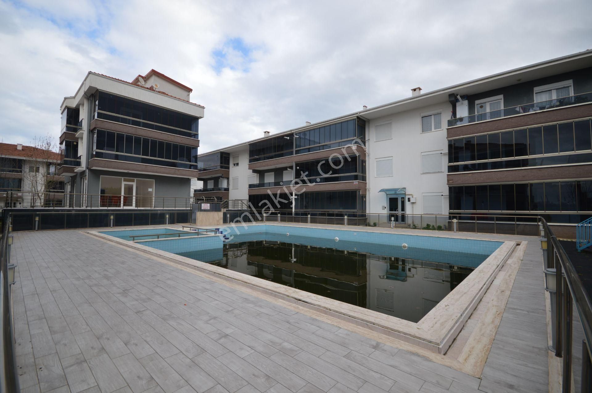 Karasu Da Havuz Keyfiyle Gelen Lüks : Göz Alıcı Daire