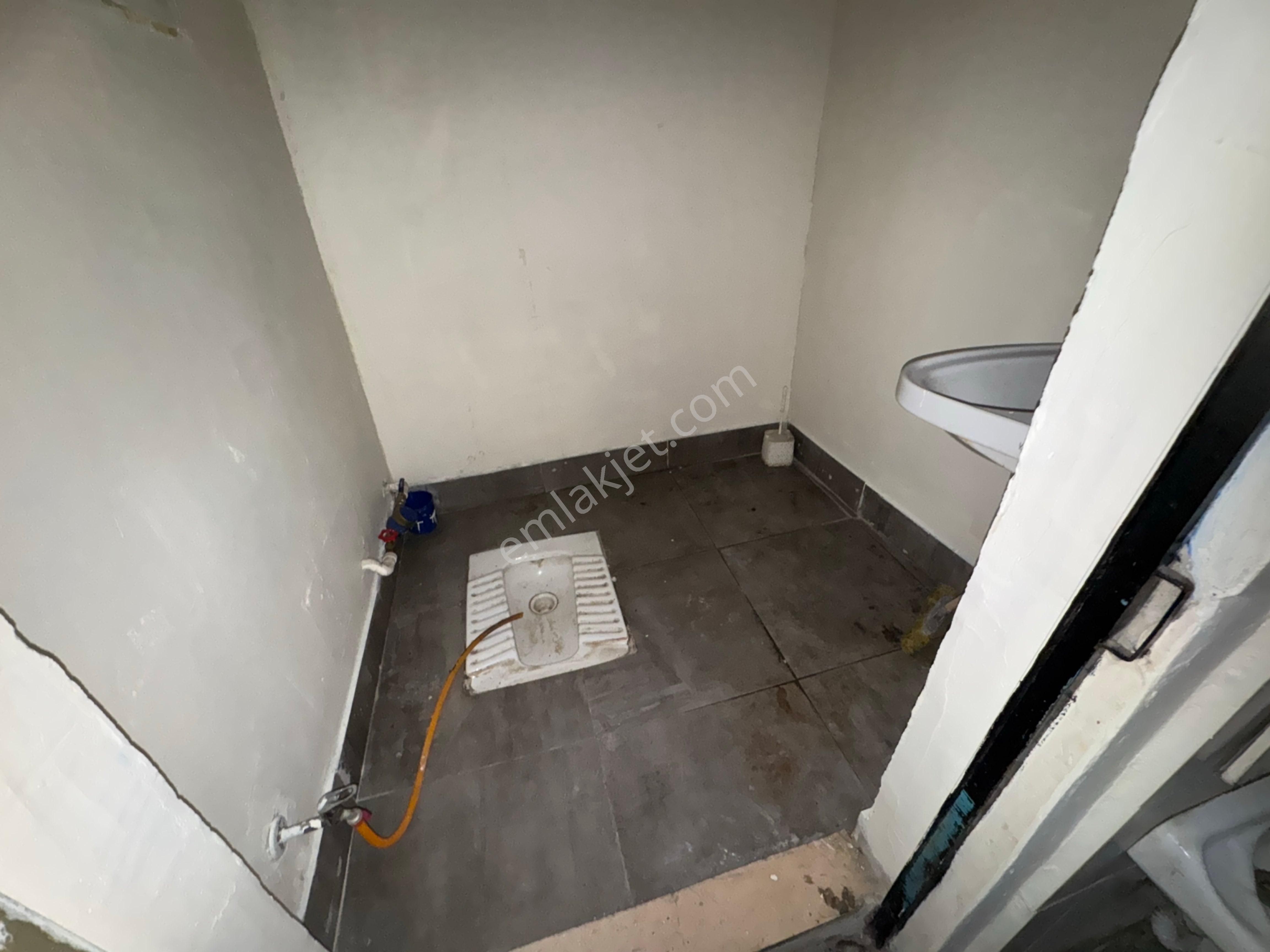 Zafer Yapı Gayrimenkulden Kiralık Dükkan 65-75m2 İstanbul Sultangazi Cebeci Mahde - Görsel 11