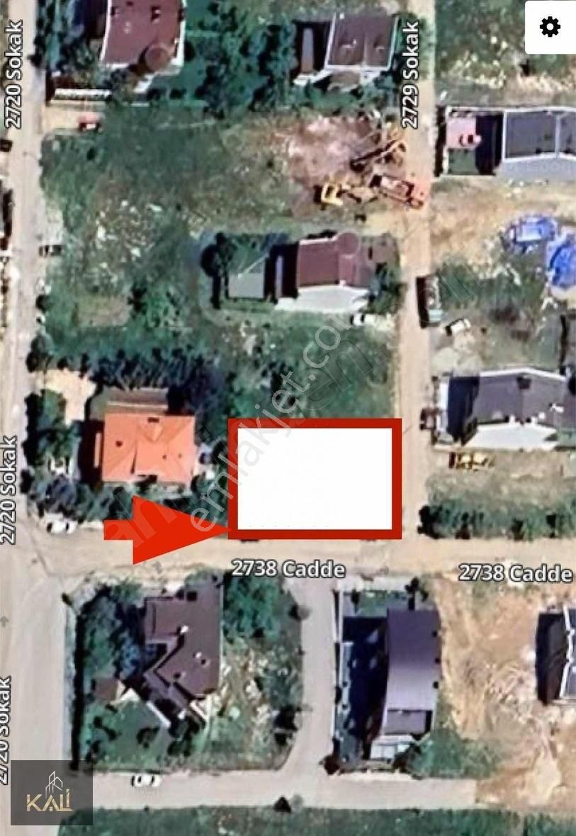 Gölbaşı Kızılcaşar Satılık Konut İmarlı Tek Yapı'da 405 M2 Köşe Villa Arsası Kali A.ş