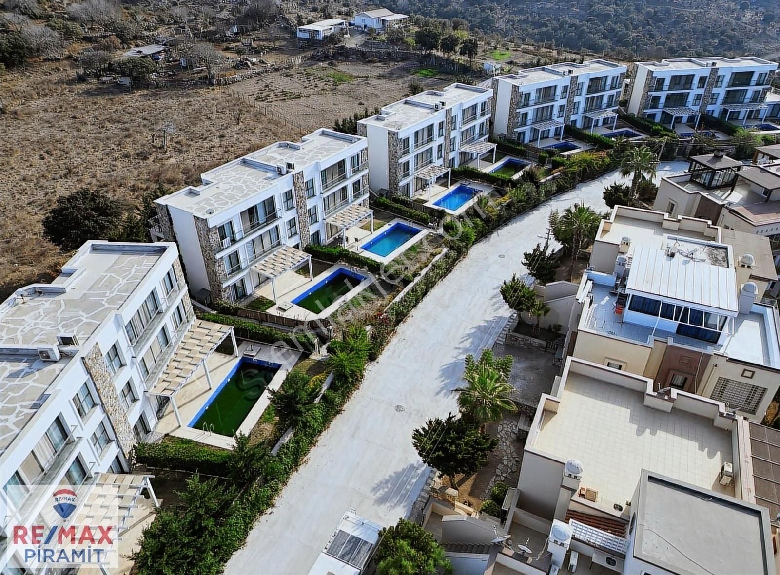 Bodrum Koyunbaba Satılık Daire Bodrum Gümüşlükte Eşsiz Site İçi Satılık Daire - Hesna Yılmaz