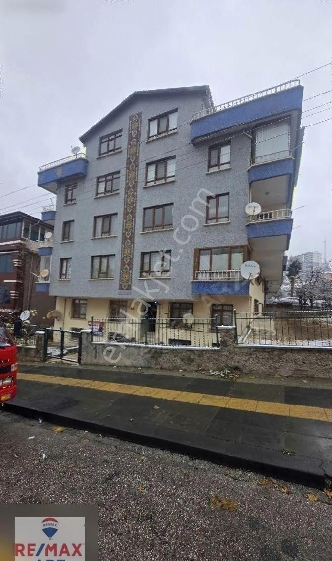 Yenimahalle Ergenekon Kiralık Daire Yenimahalle Suadiye Caddesi 2+1 Satılık Temiz Daire