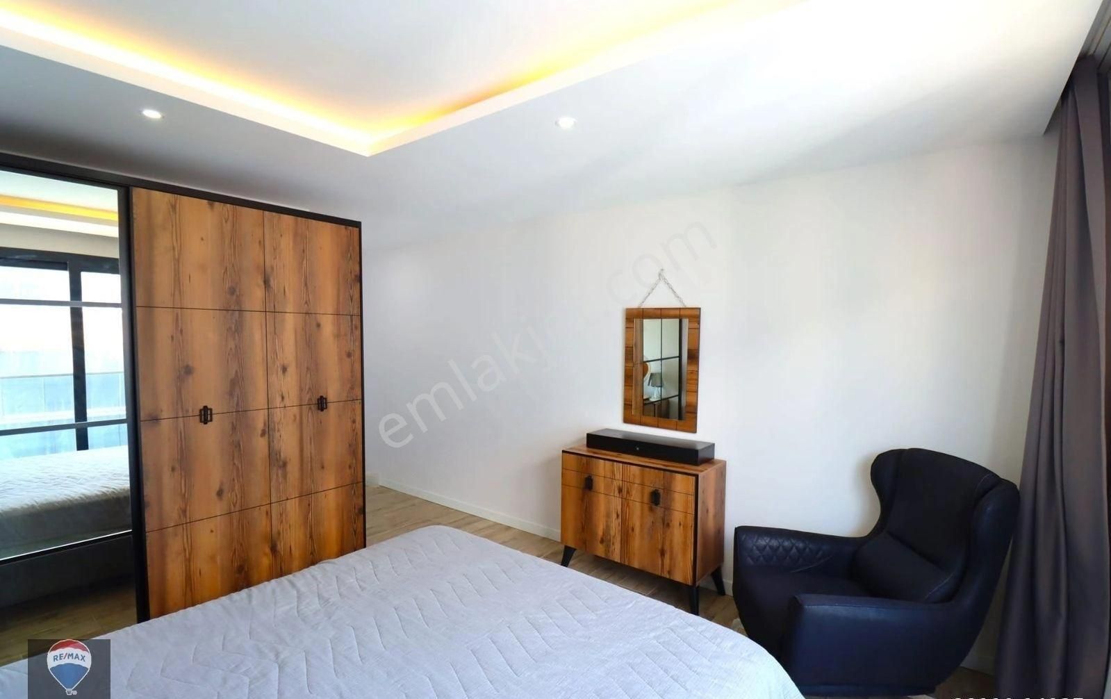 Kuşadası Yeni Havuzlu Site İçinde Ful Eşyalı Daire - Görsel 21