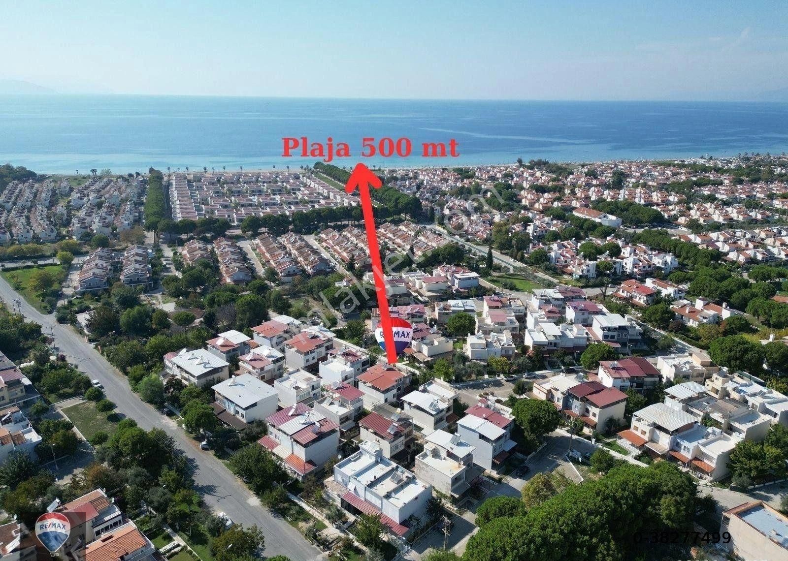 Kuşadası Soğucak Satılık Yazlık Kuşadası Üç Gözler Sitesinde, Denize 500 Metre, Komple Tadilatlı Modern Satılık Yazlık